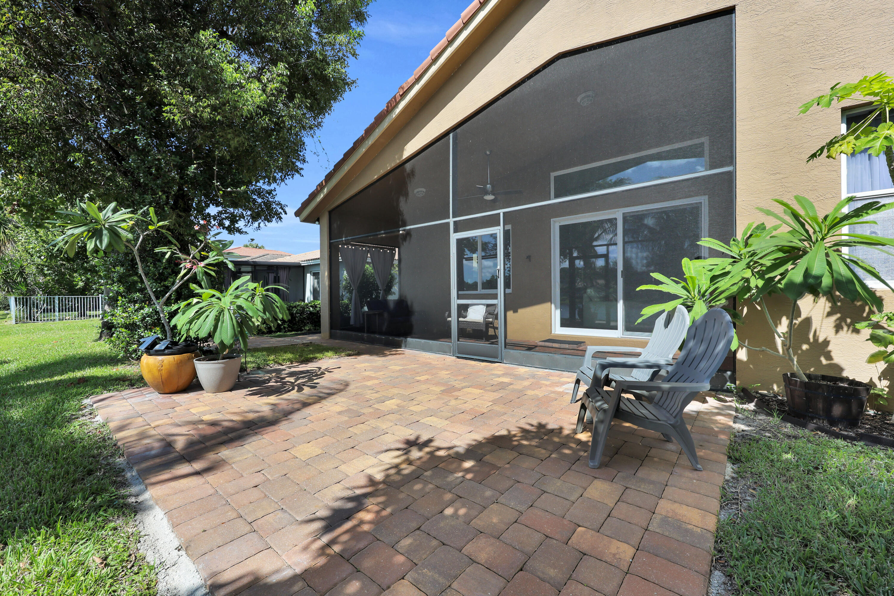 2165 Newport Isles Boulevard Property Photo 32