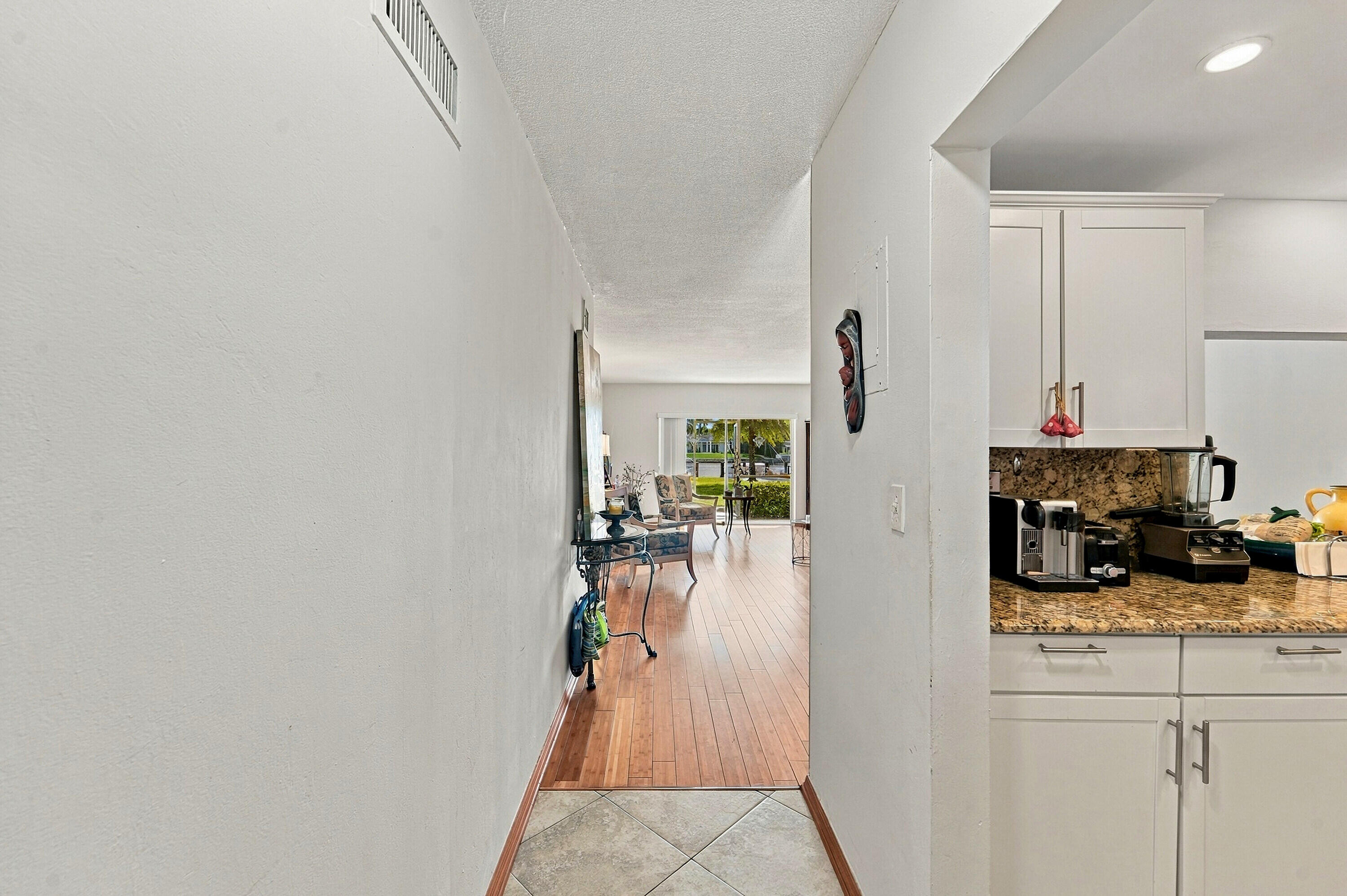 330 N Federal Highway 108 Property Photo 10