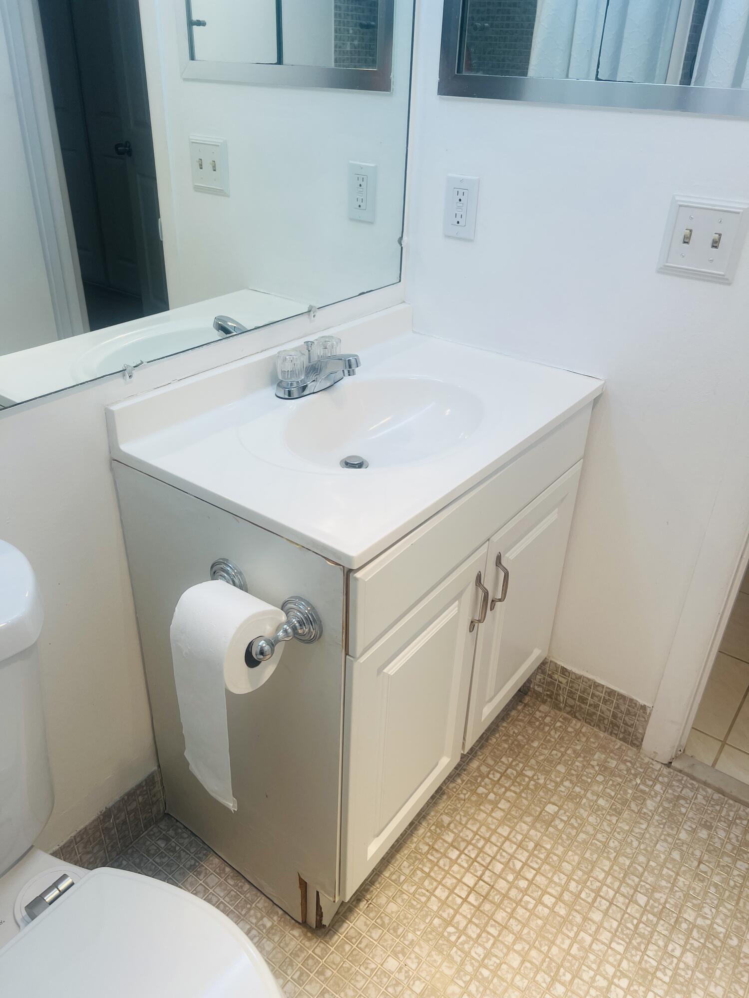 270 Newport R Drive R Property Photo 21