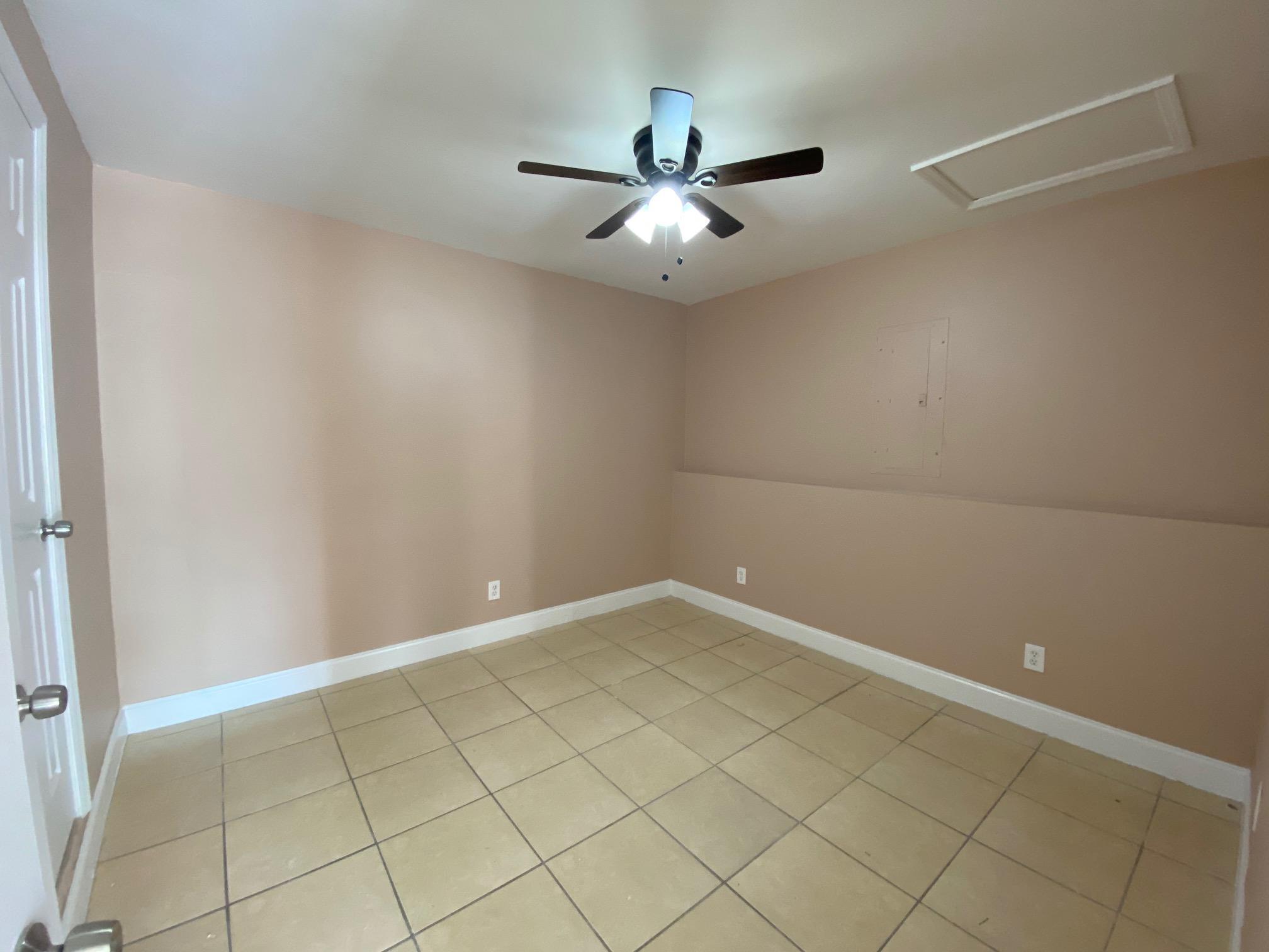 16 Ne 9th Avenue Property Photo 4