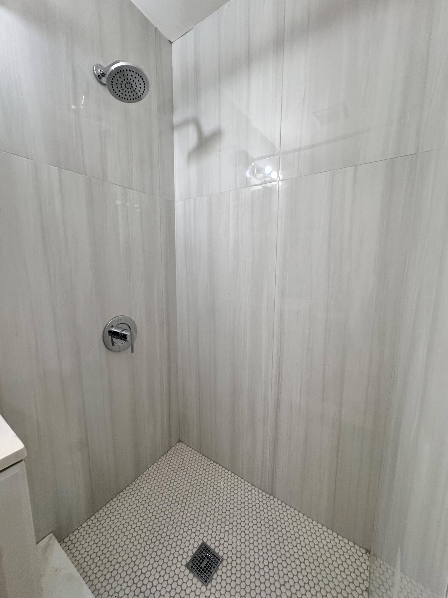 16 Ne 9th Avenue Property Photo 5
