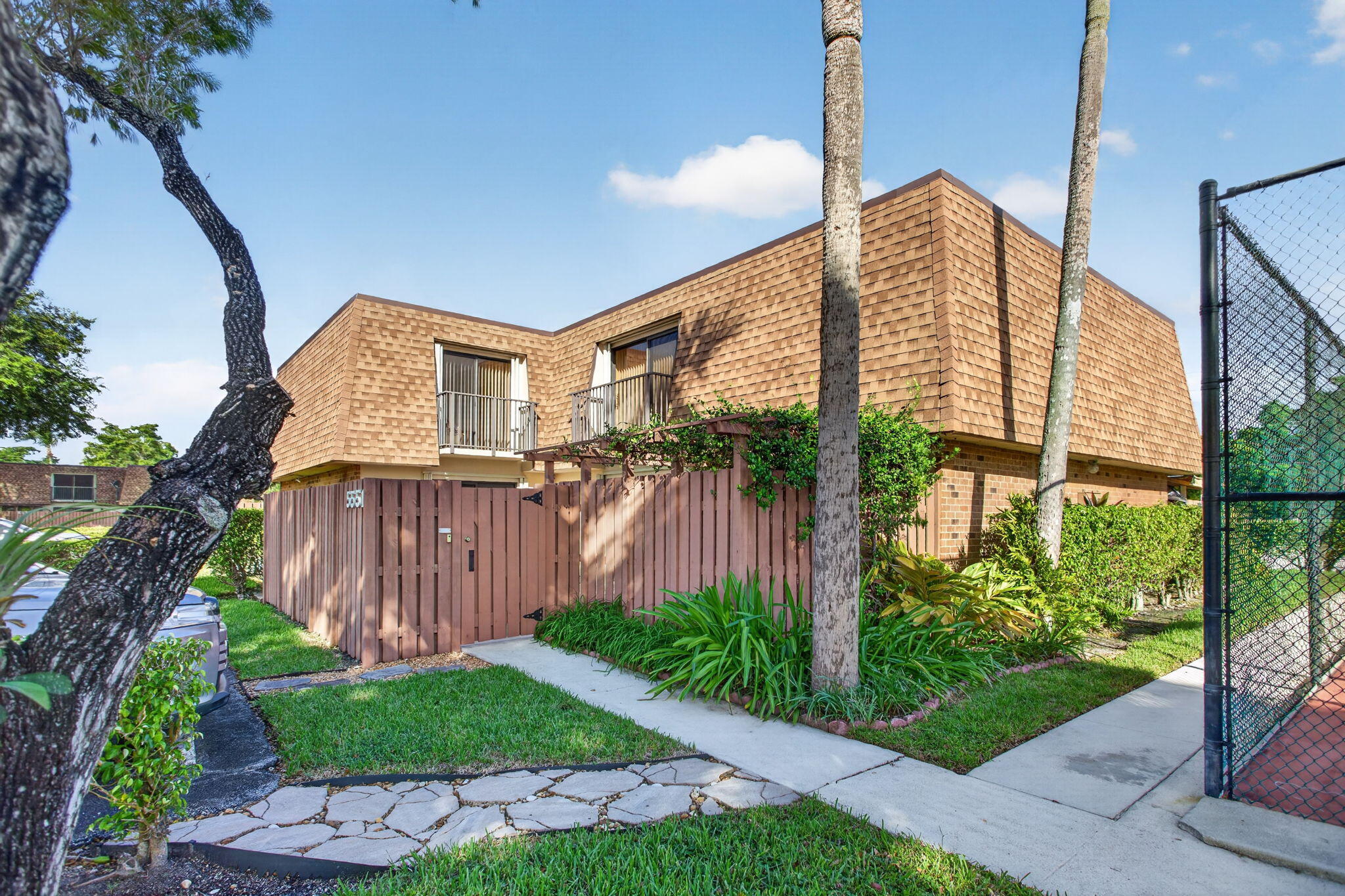 5551 Nw 61st Place Property Photo 1