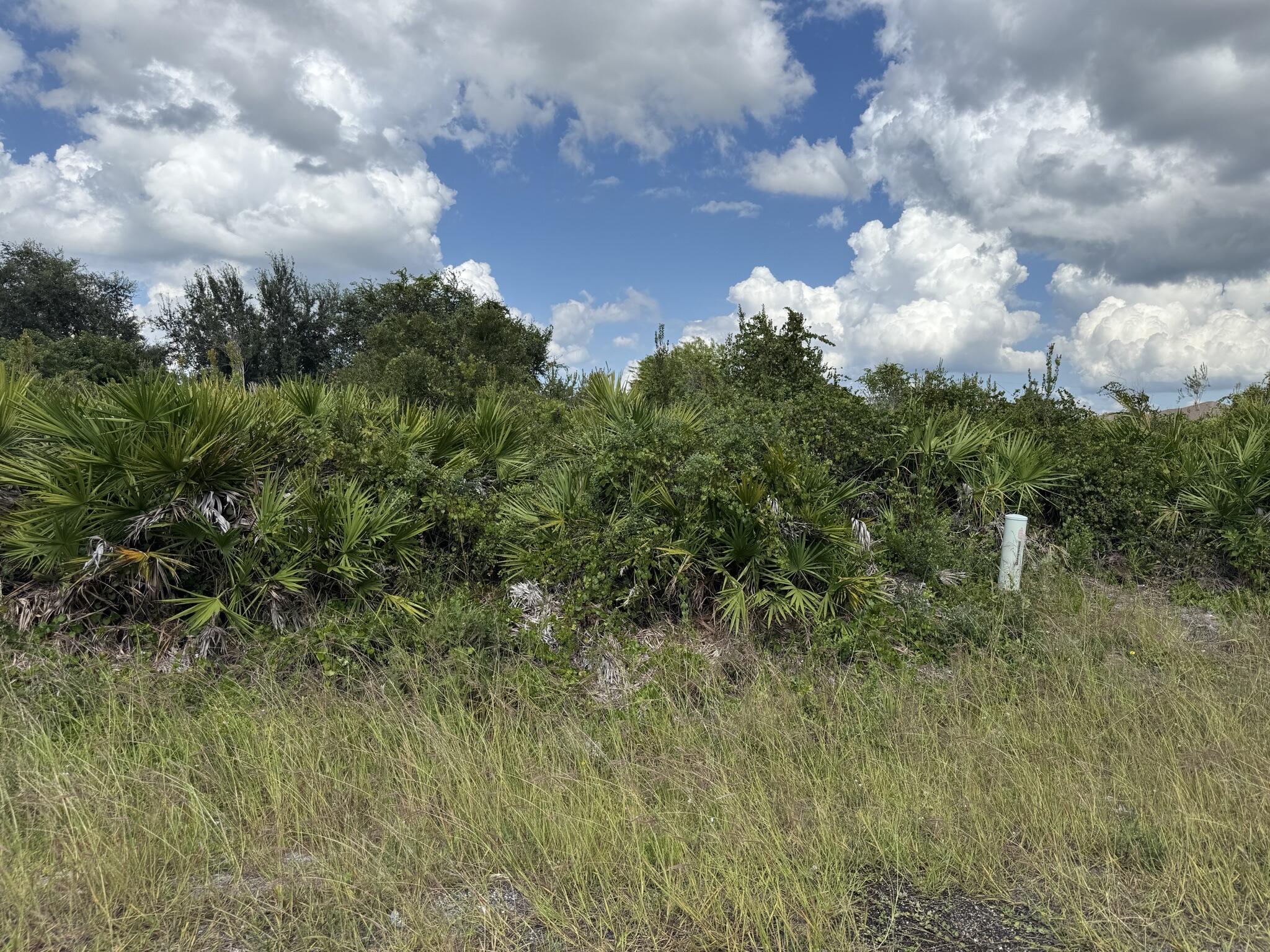2814 63rd Street W Property Photo 1
