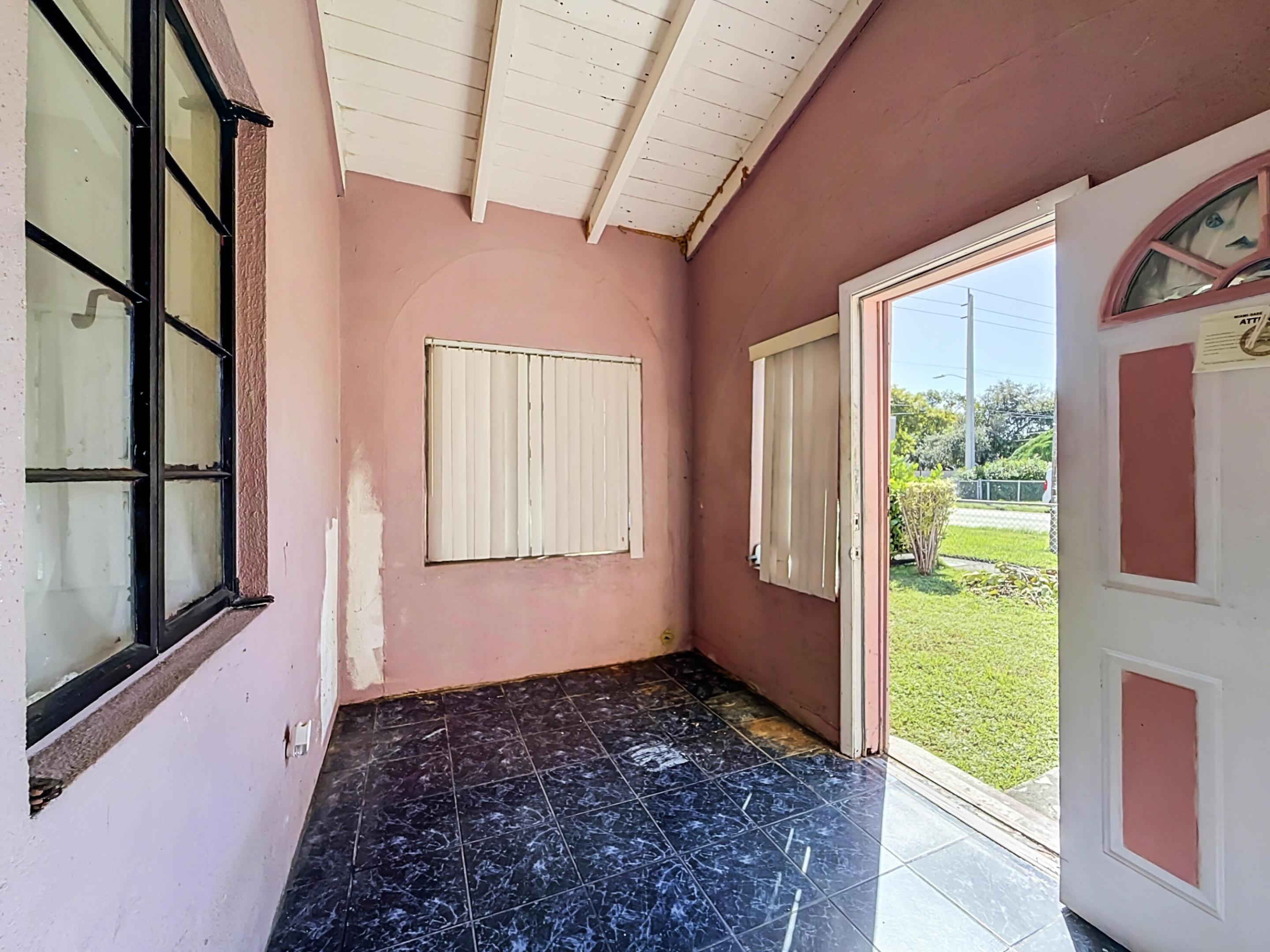 511 Nw 46th Street Property Photo 7