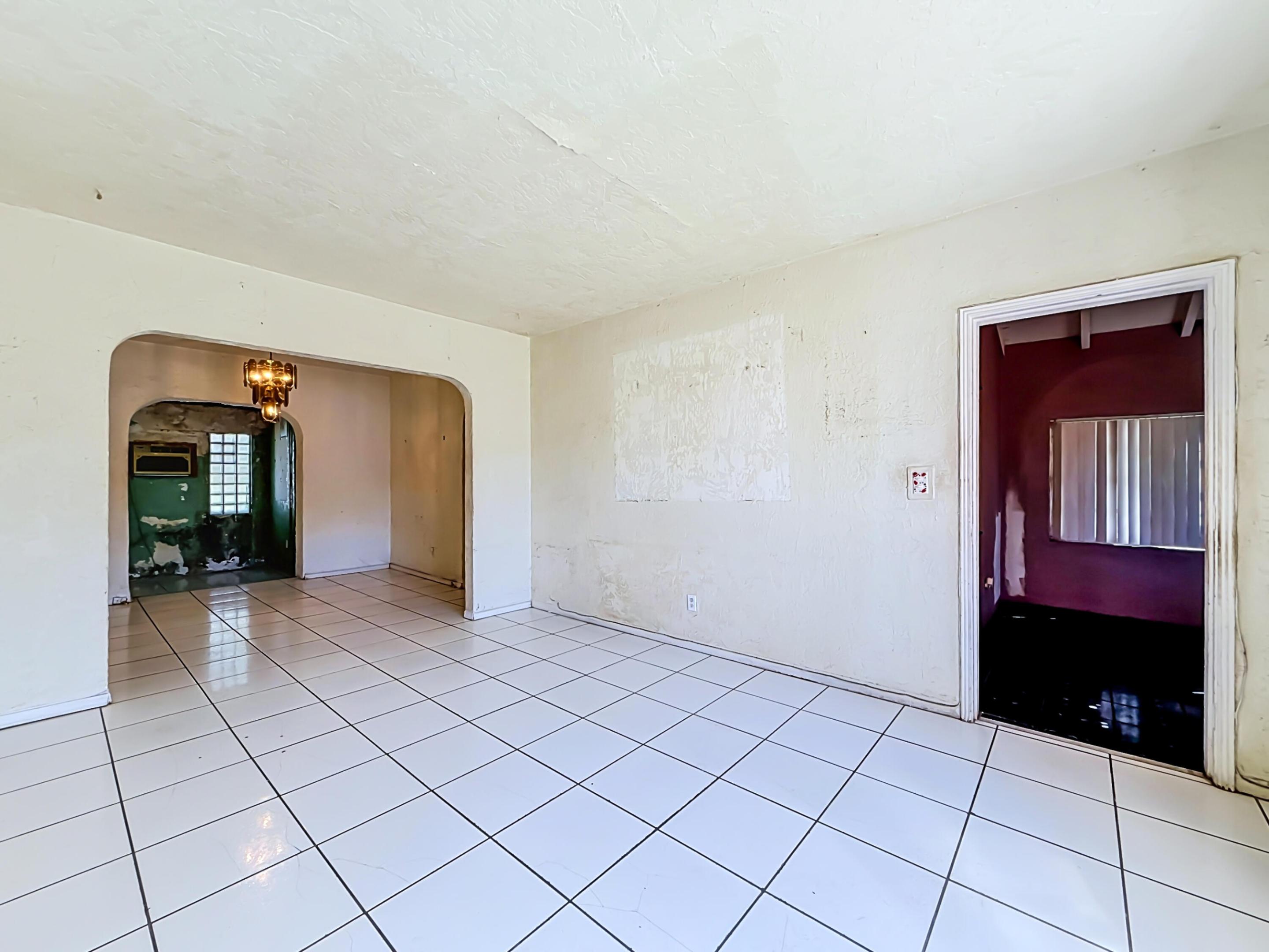 511 Nw 46th Street Property Photo 10