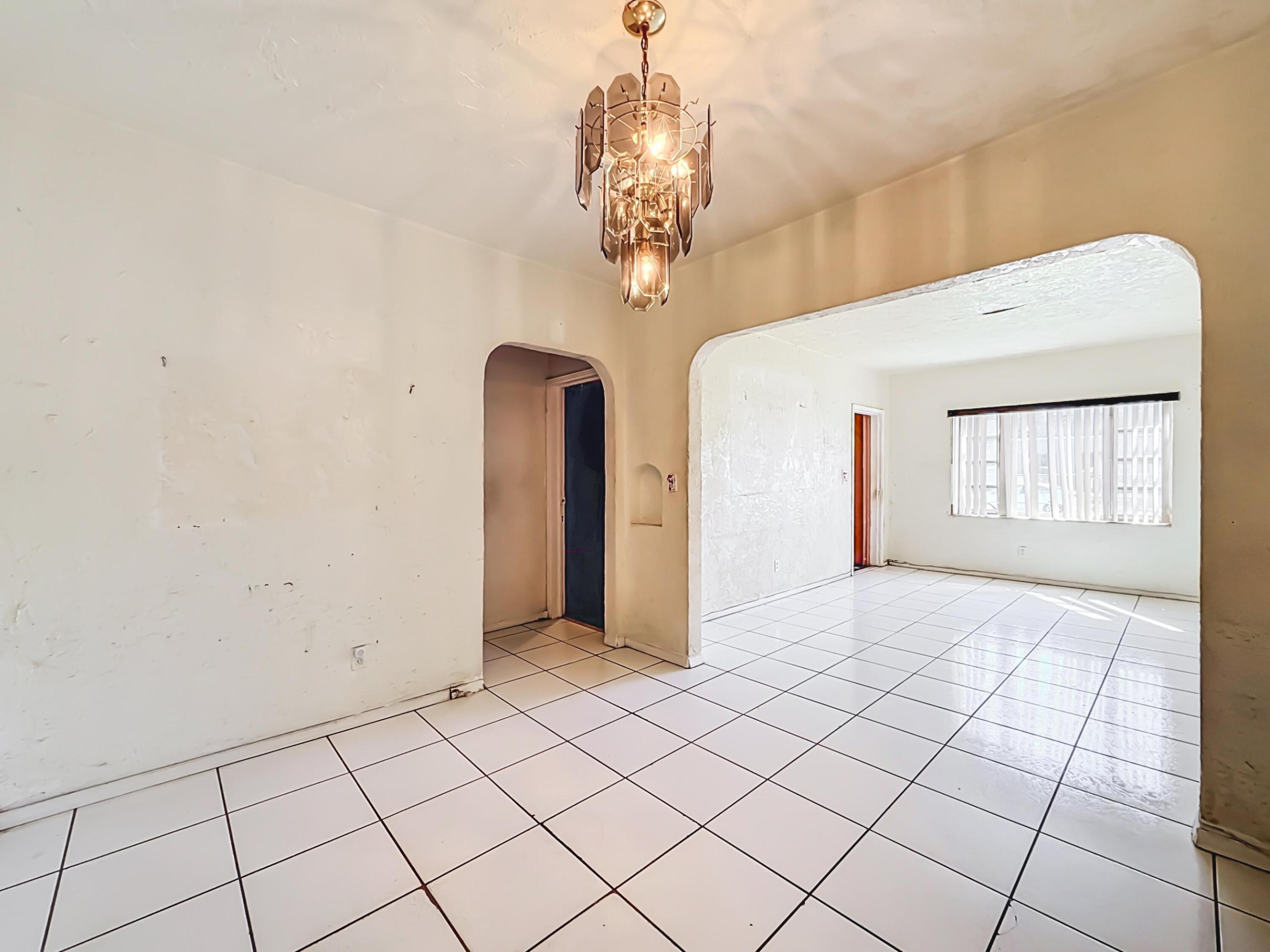 511 Nw 46th Street Property Photo 13