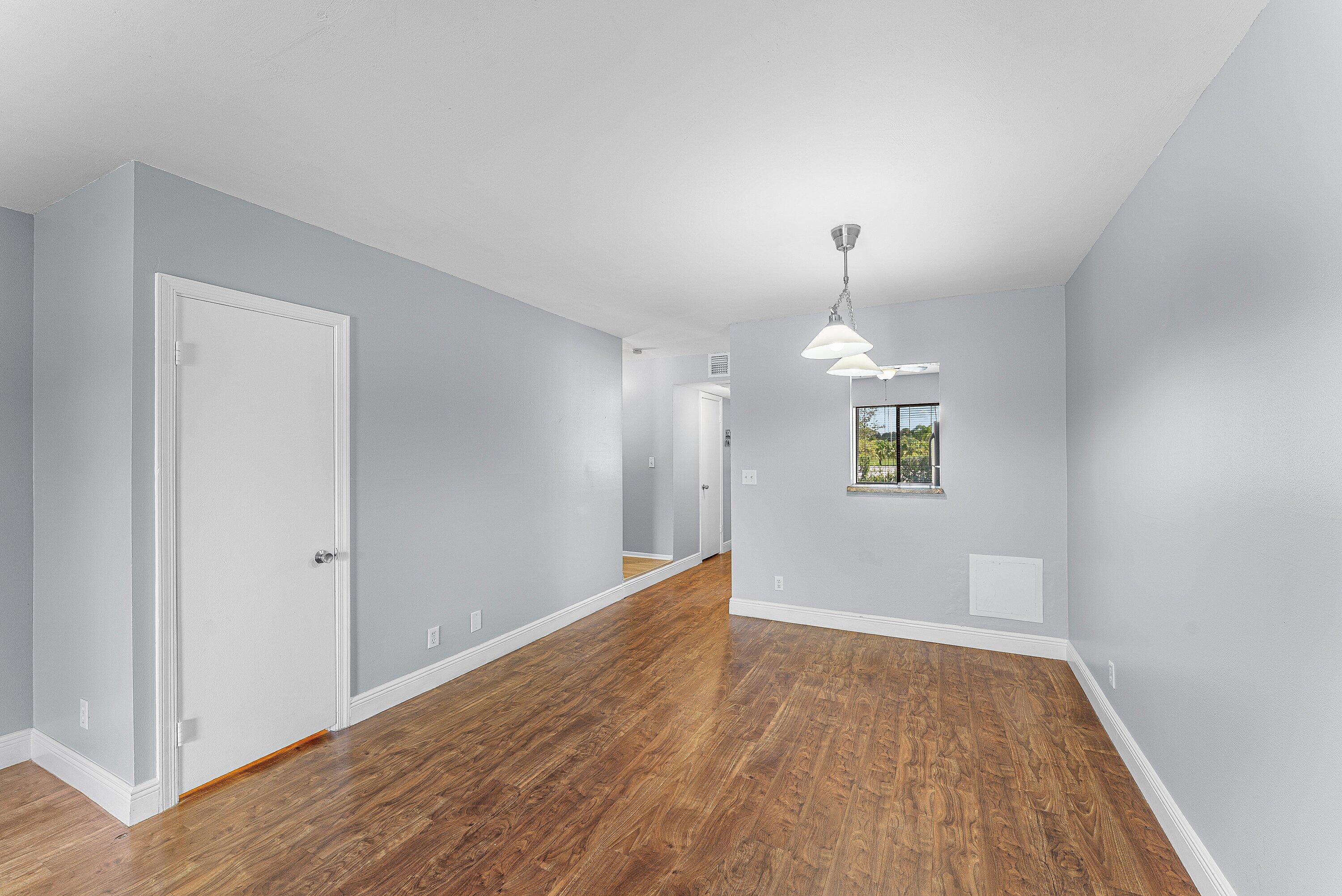 139 Sparrow Drive 2a Property Photo 8