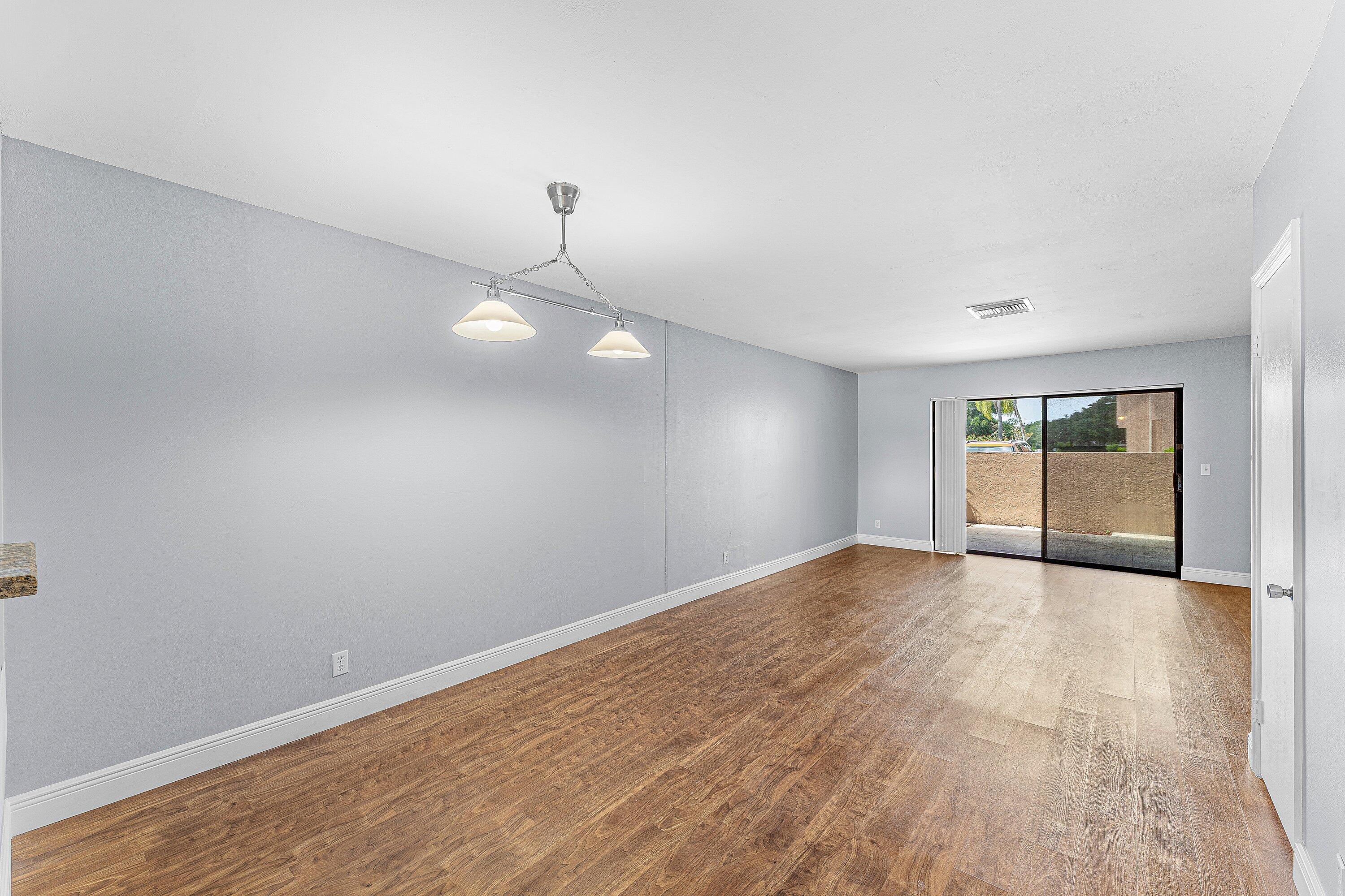 139 Sparrow Drive 2a Property Photo 10