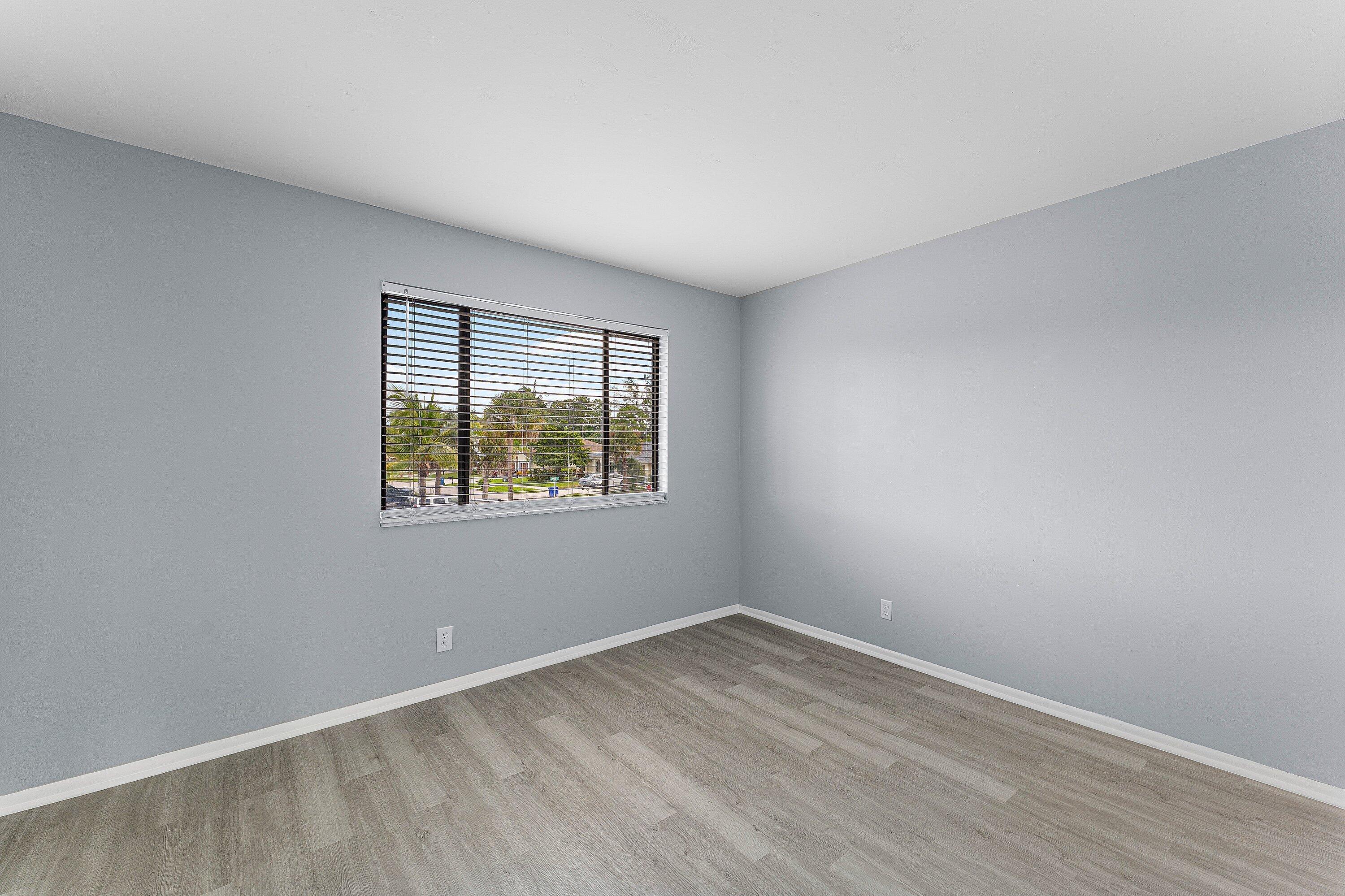 139 Sparrow Drive 2a Property Photo 18