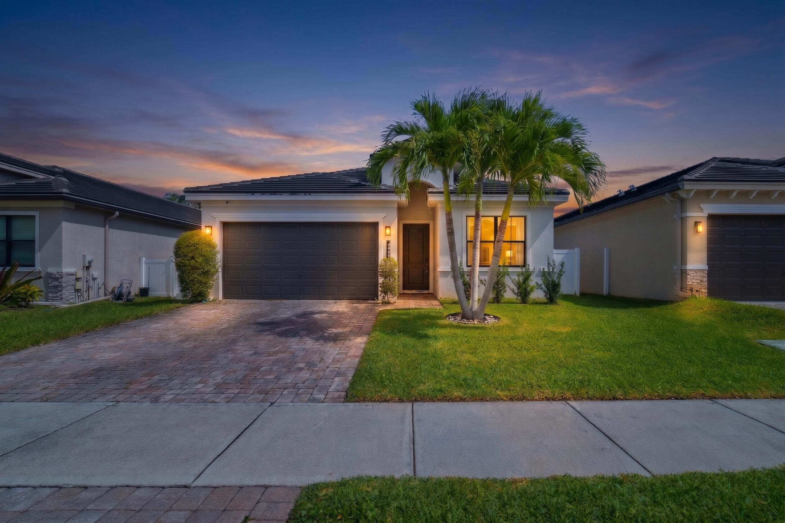 7461 Moonrise Drive Property Photo 1