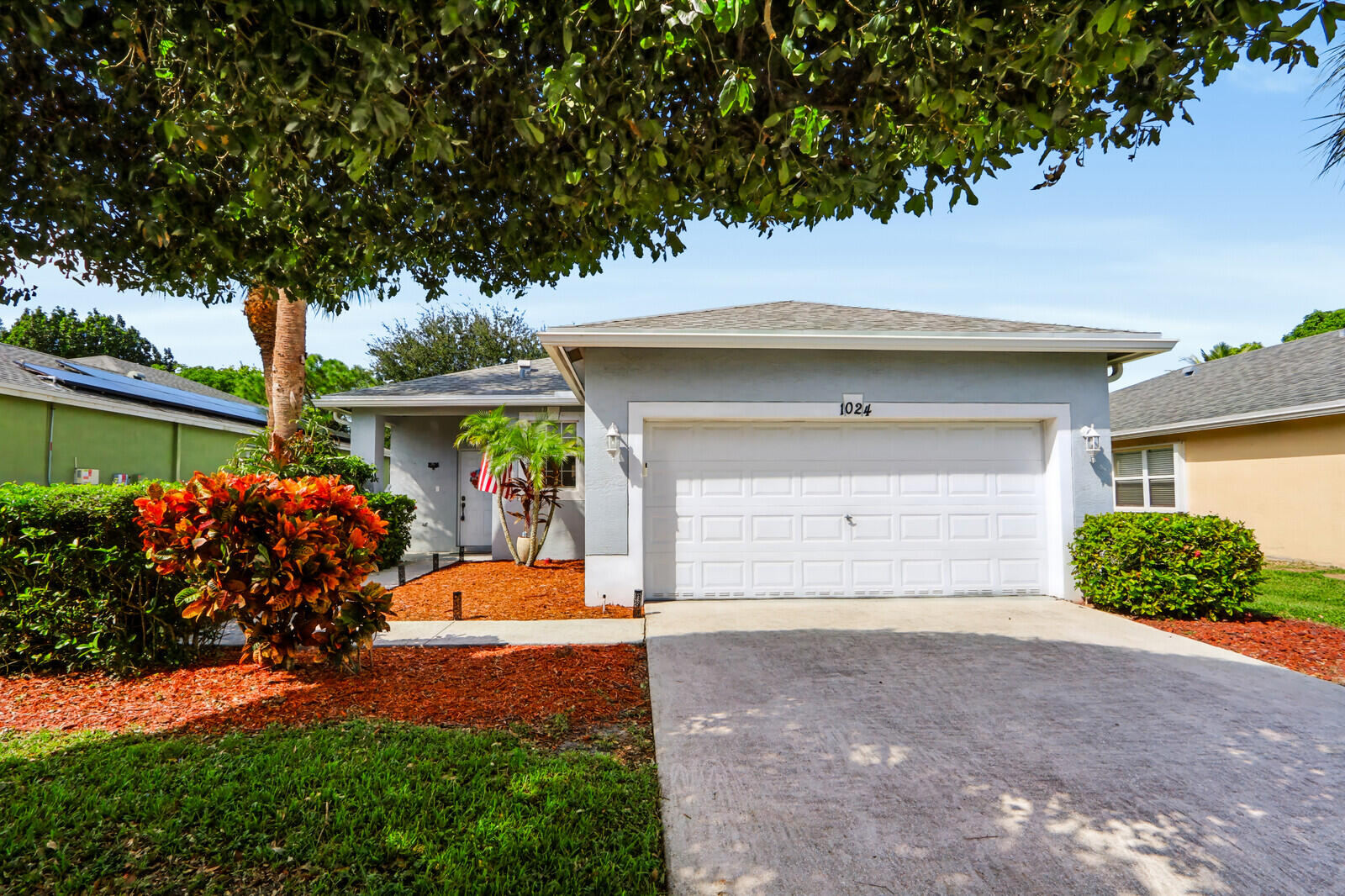 1024 Park Hill Drive Property Photo 1