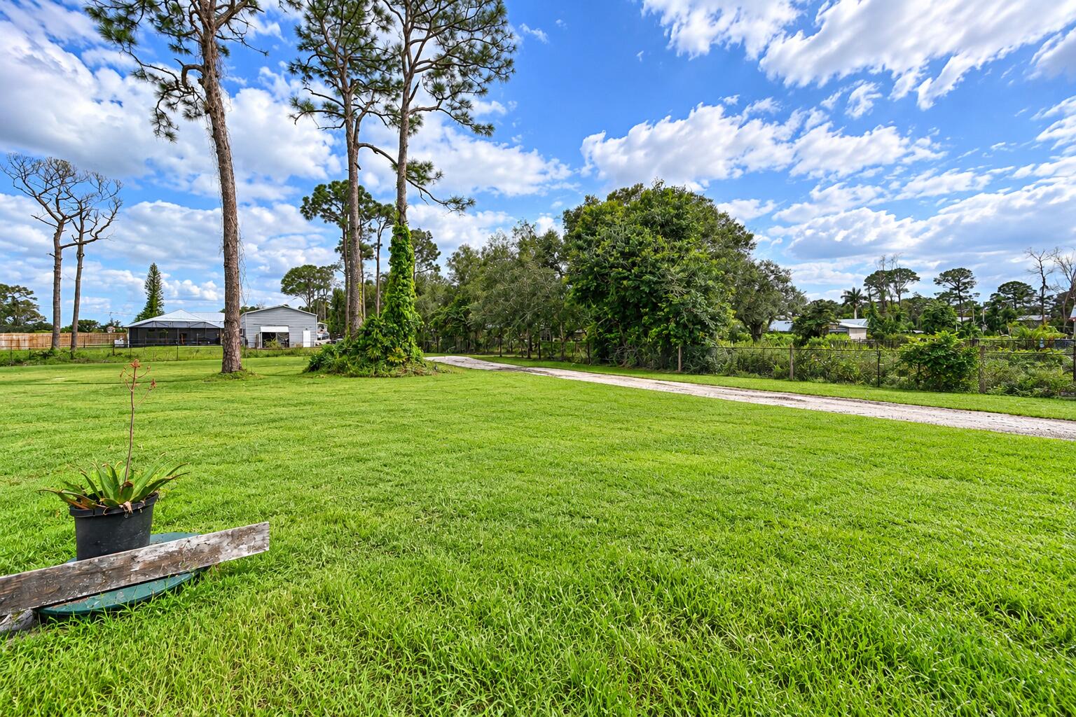 8721 Hidden Pines Road Property Photo 47