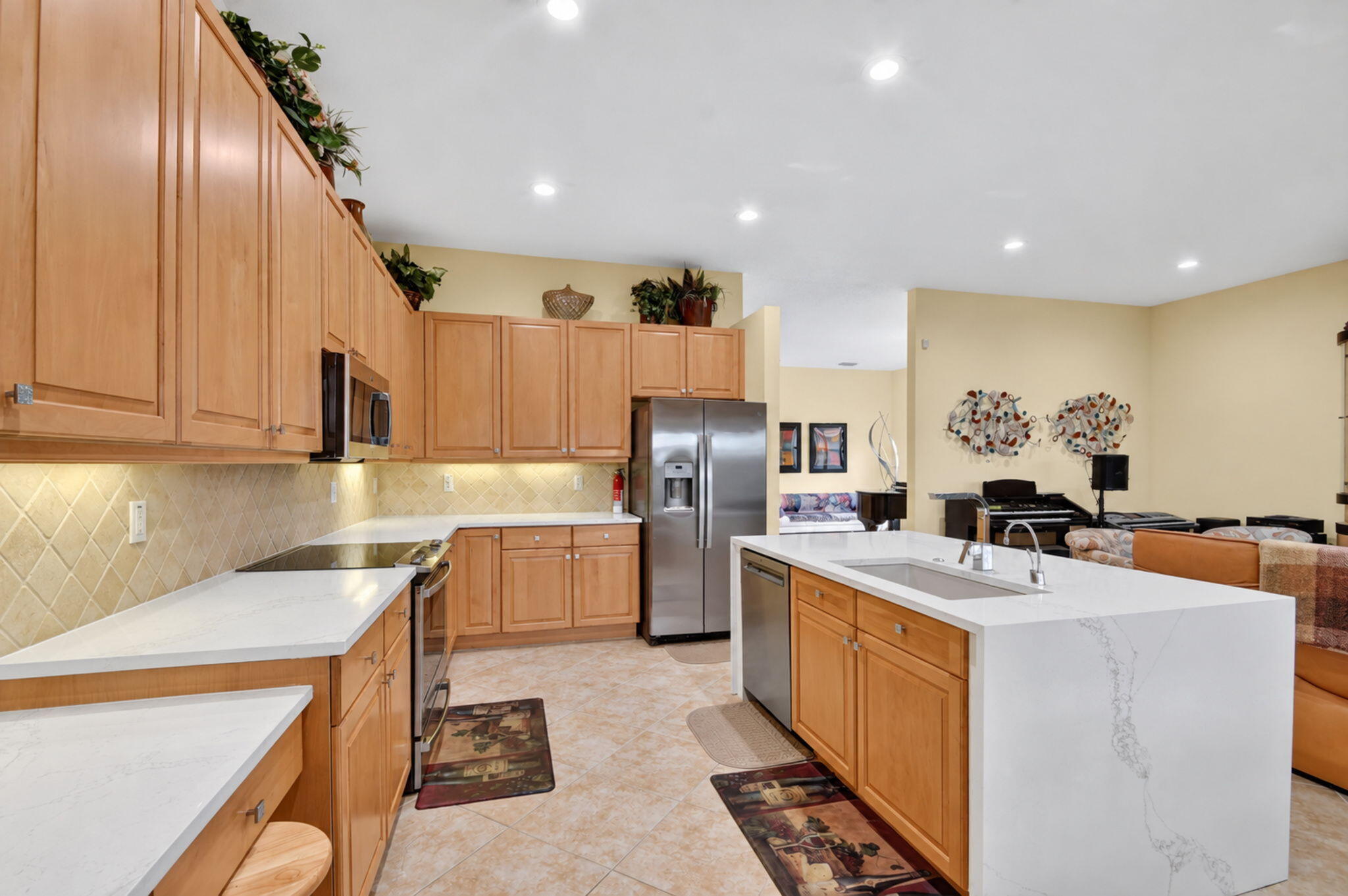8749 Arbor Walk Drive Property Photo 15