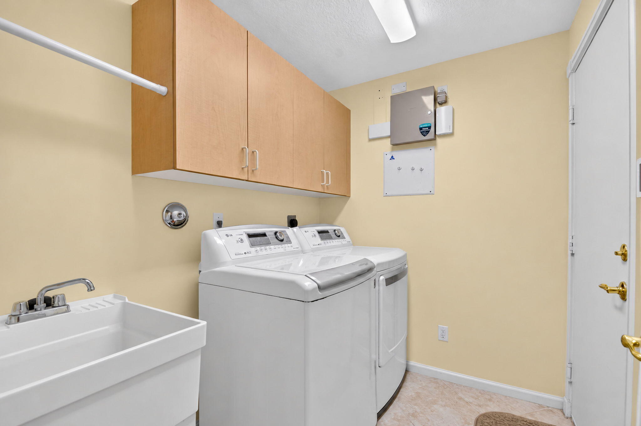 8749 Arbor Walk Drive Property Photo 46