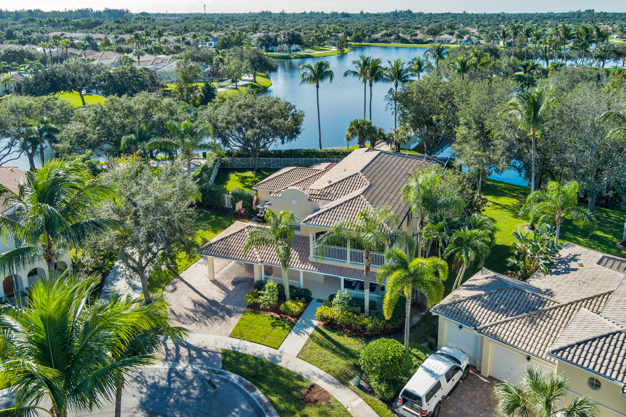 8408 Arima Lane Property Photo 3