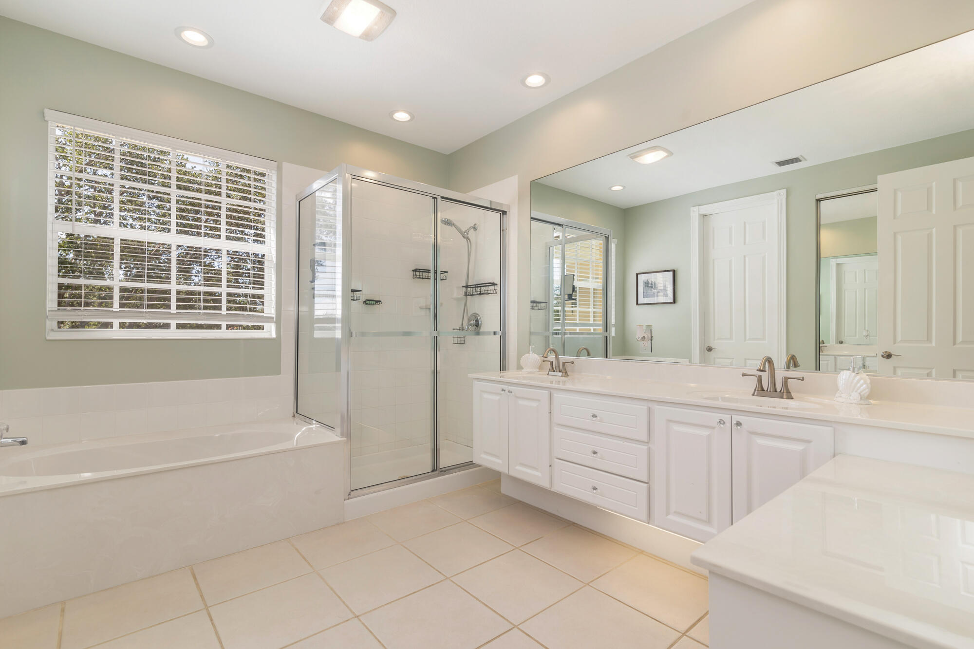 8408 Arima Lane Property Photo 32