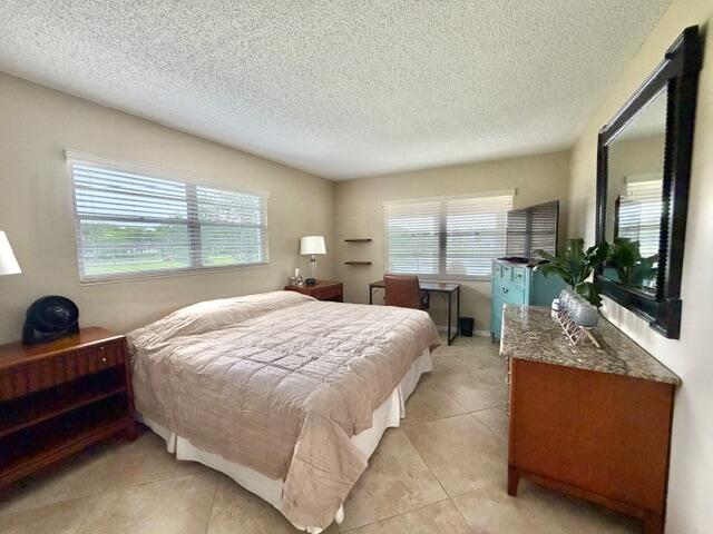 2100 Cornwall E Property Photo 7
