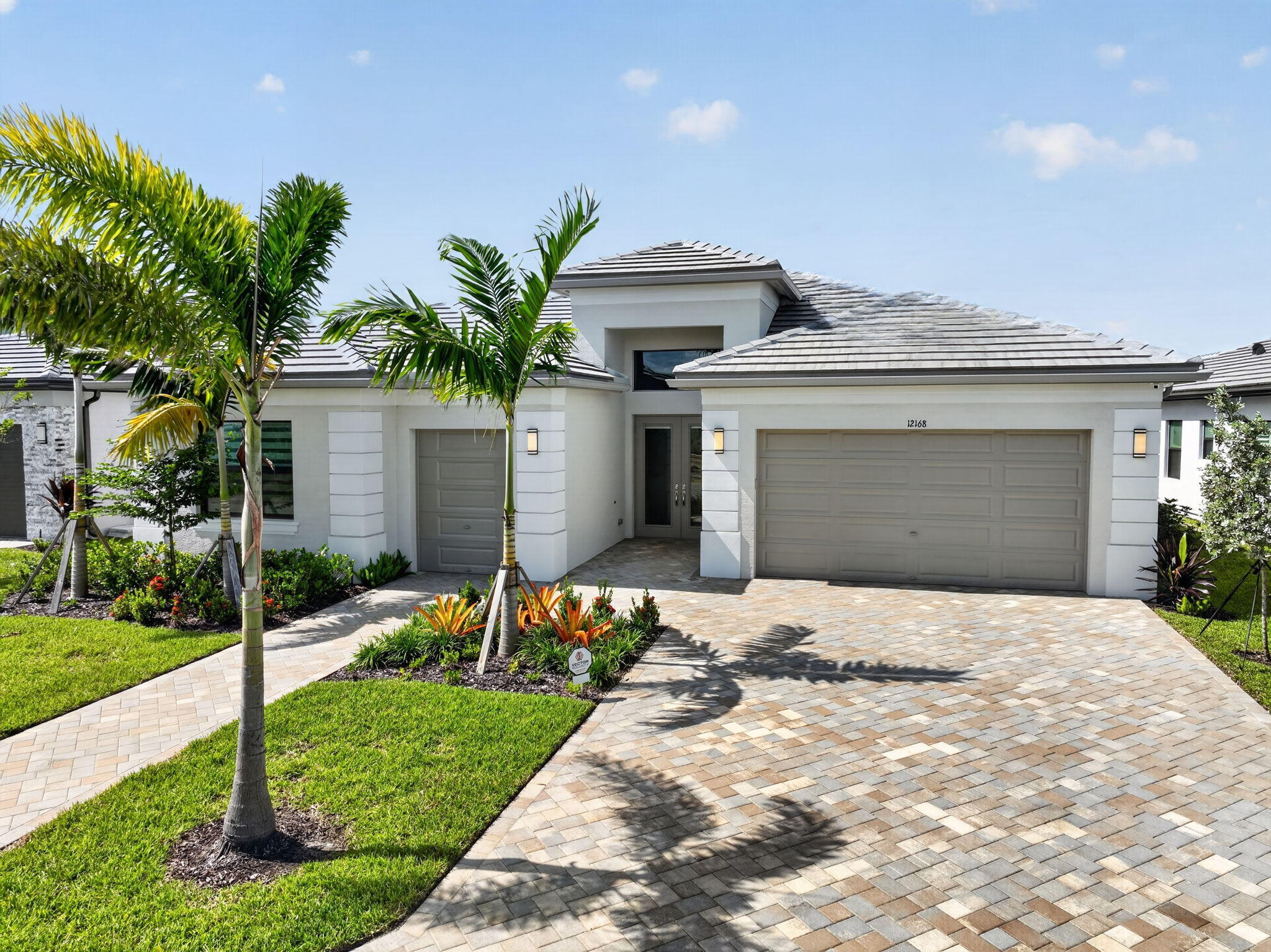 12168 Sw Songbird Road Property Photo 1