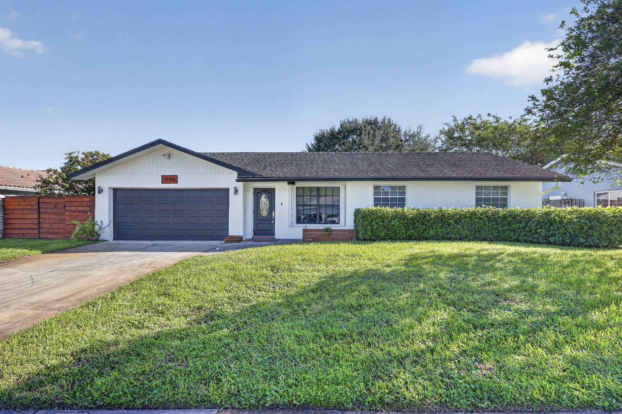 1144 Mystic Way Property Photo 1