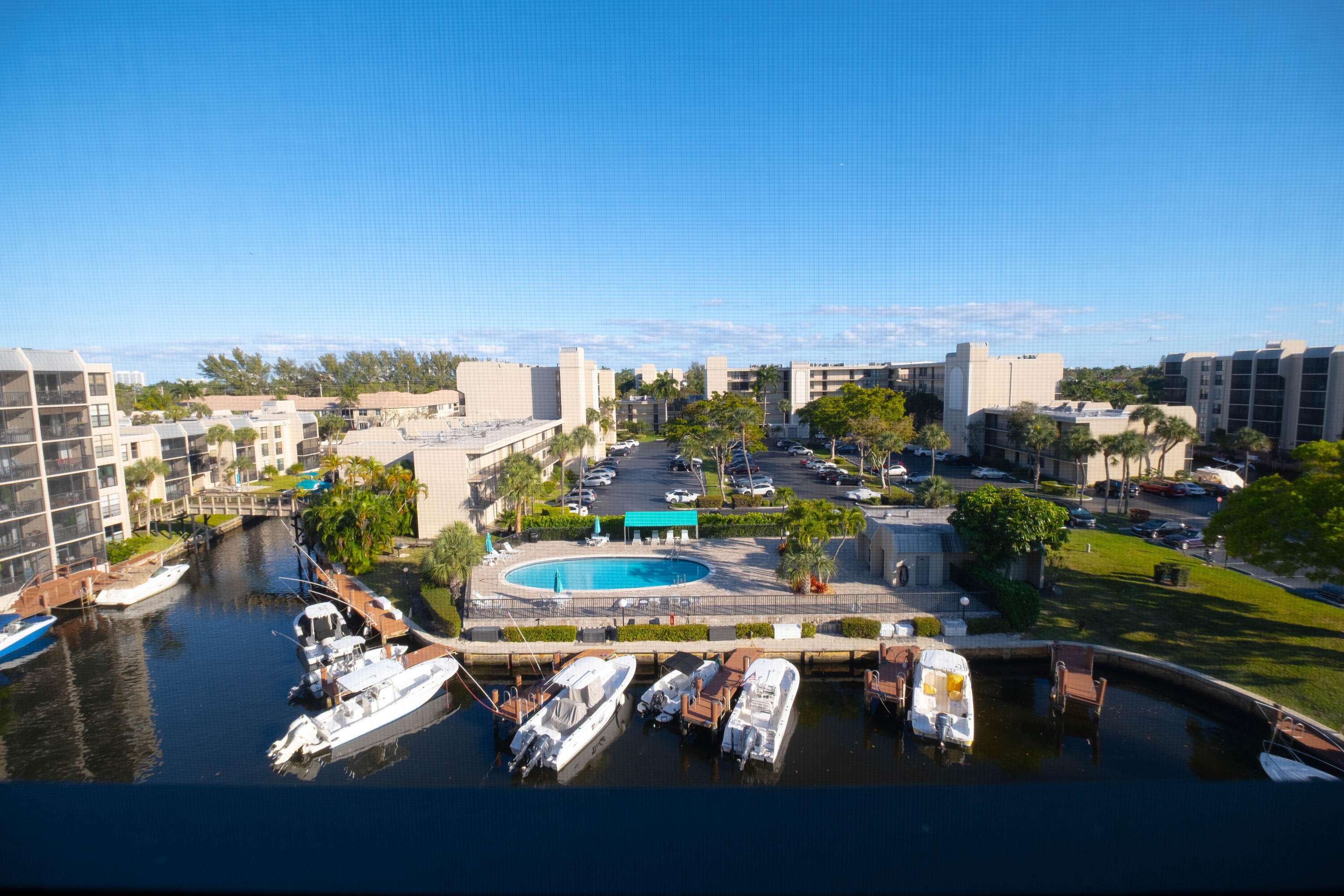 4 Royal Palm Way 6050 Property Photo 4
