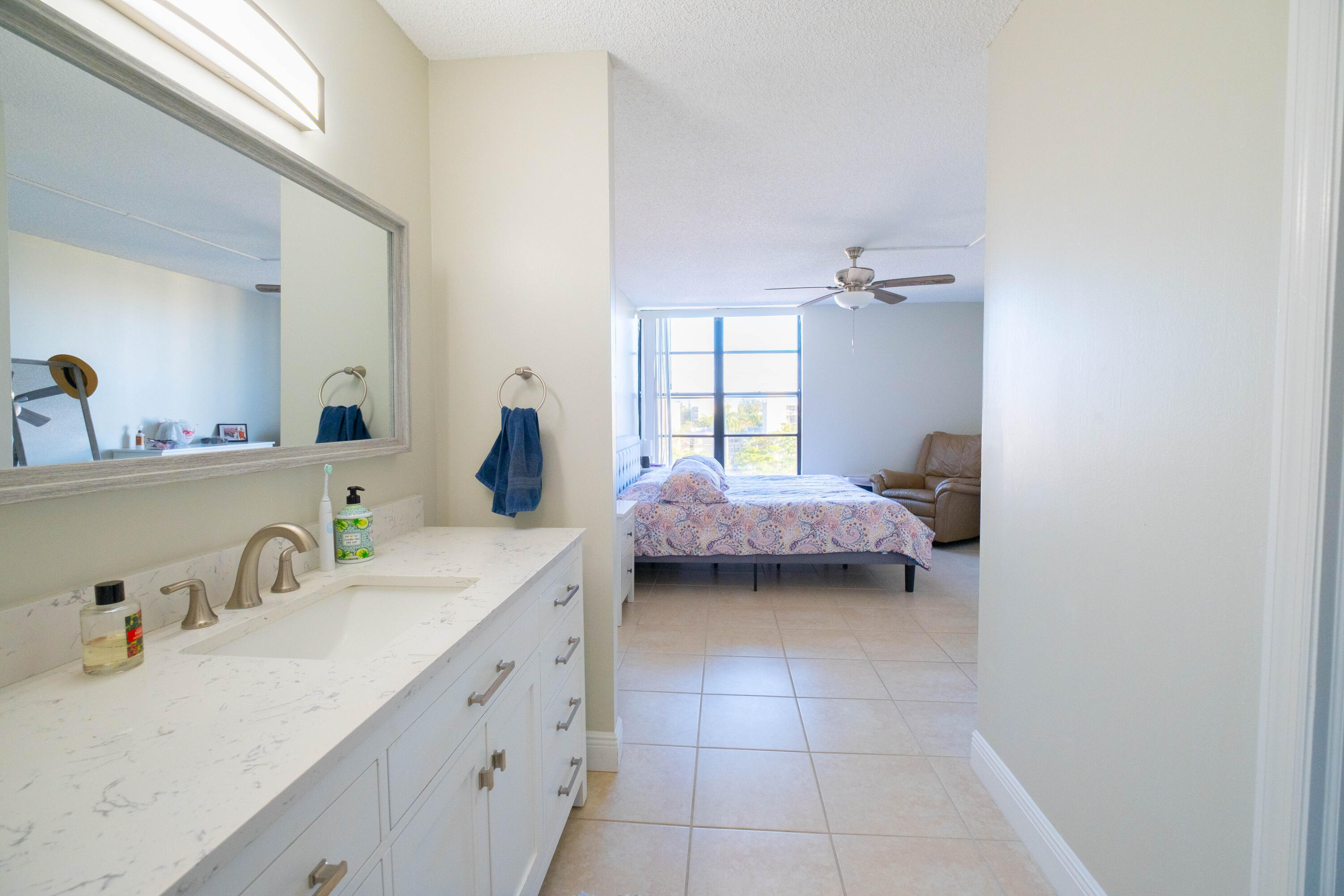 4 Royal Palm Way 6050 Property Photo 22