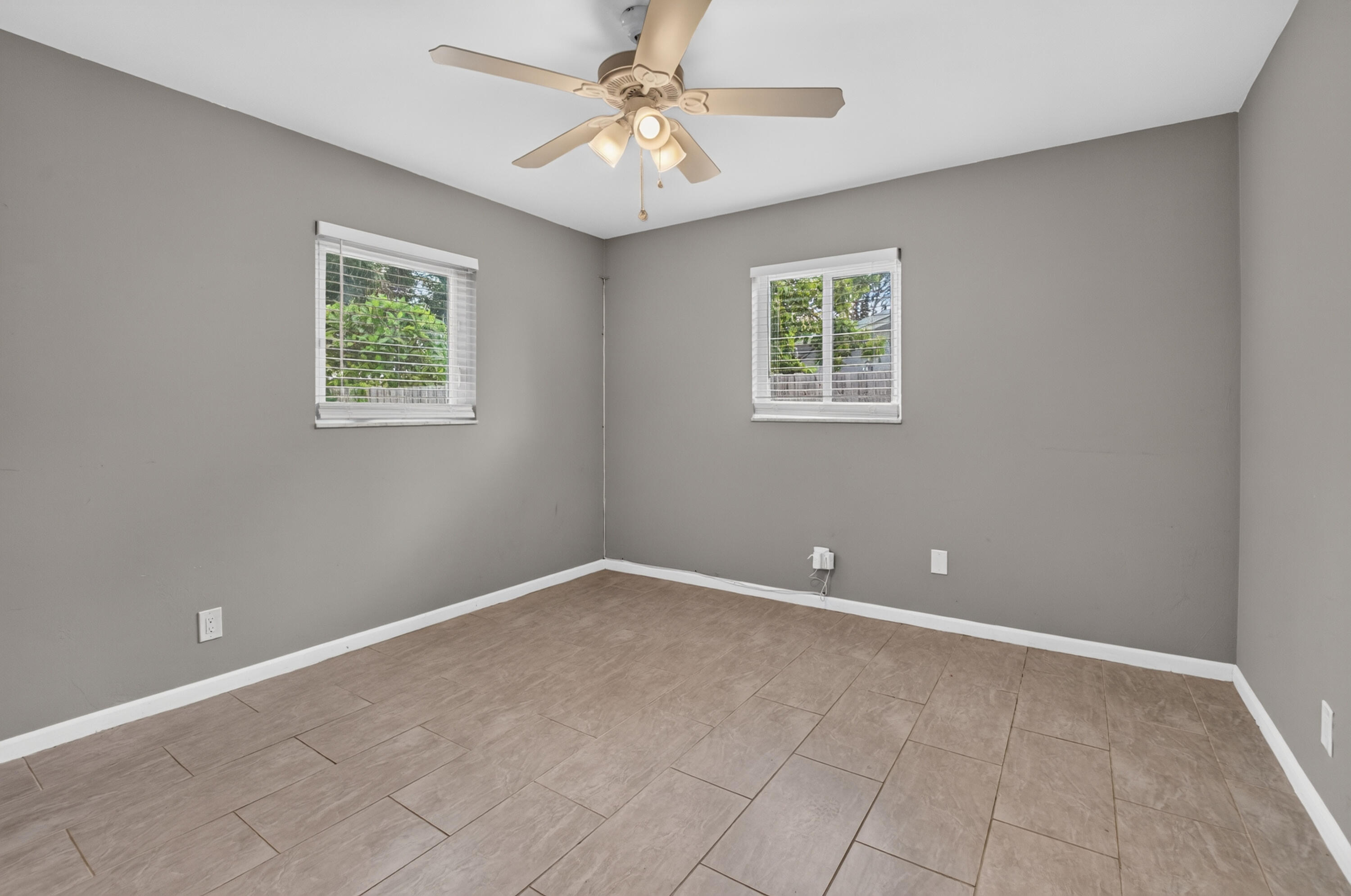 1023 Sw 25th Place Property Photo 35