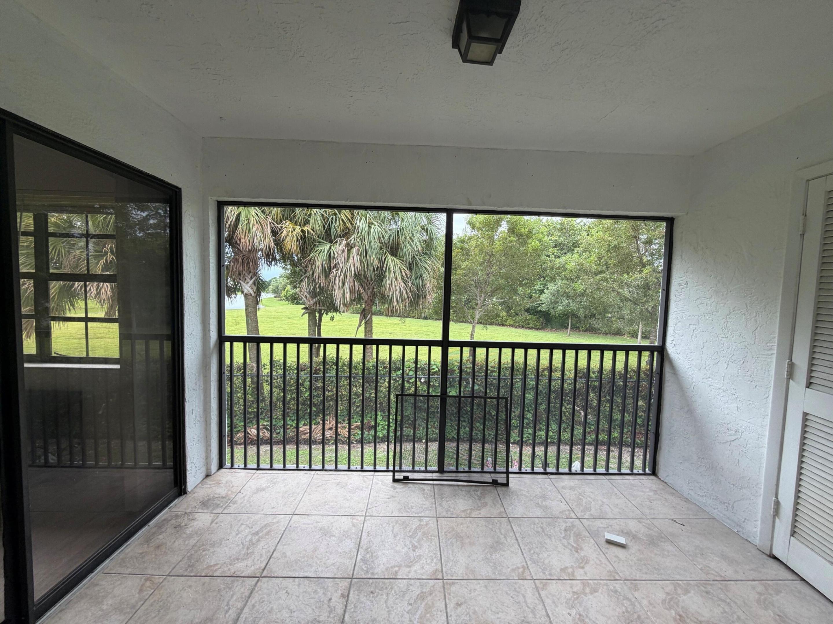 1520 Nw 45th Street A Property Photo 14
