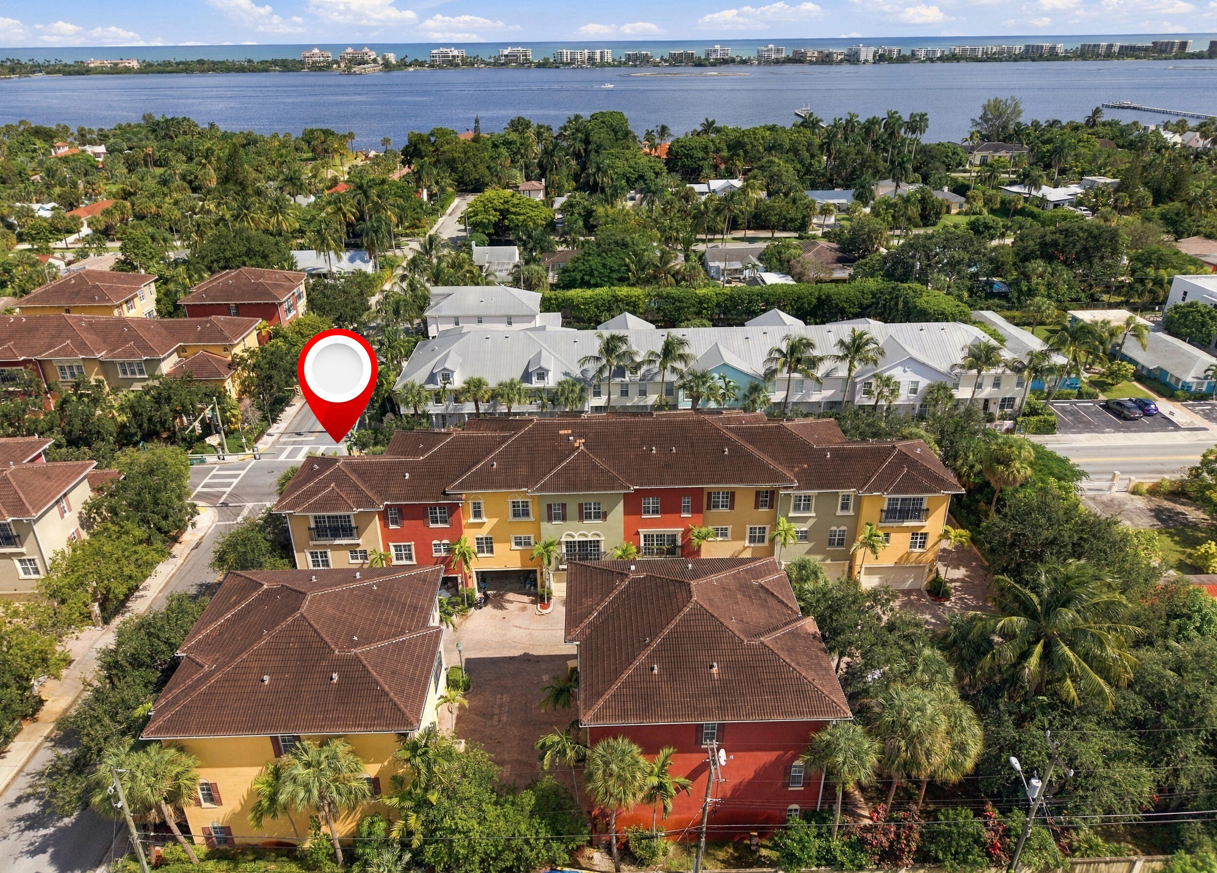 601 S Federal Highway 25 Property Photo 1