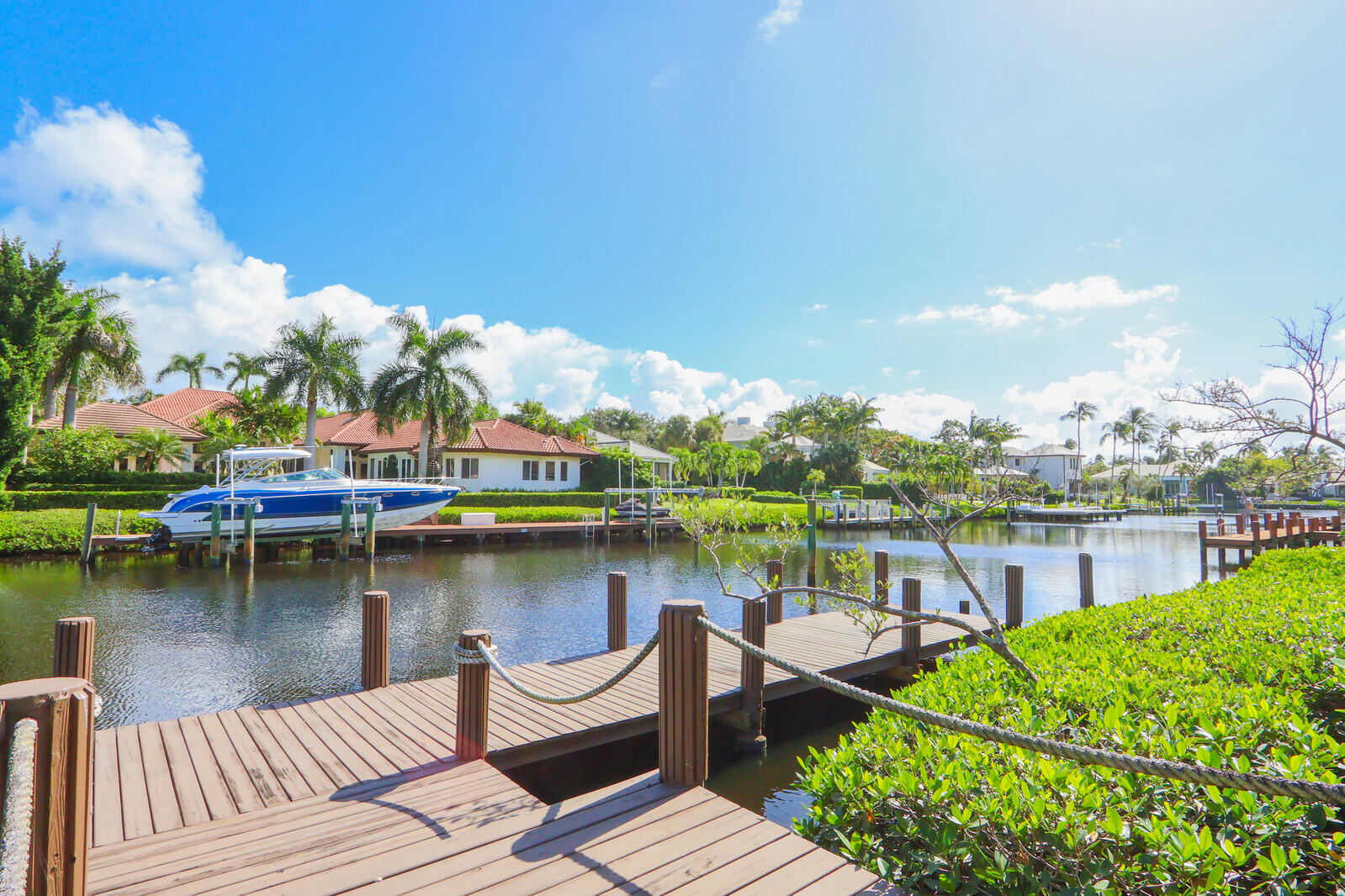 13868 Le Bateau Isle Property Photo 1