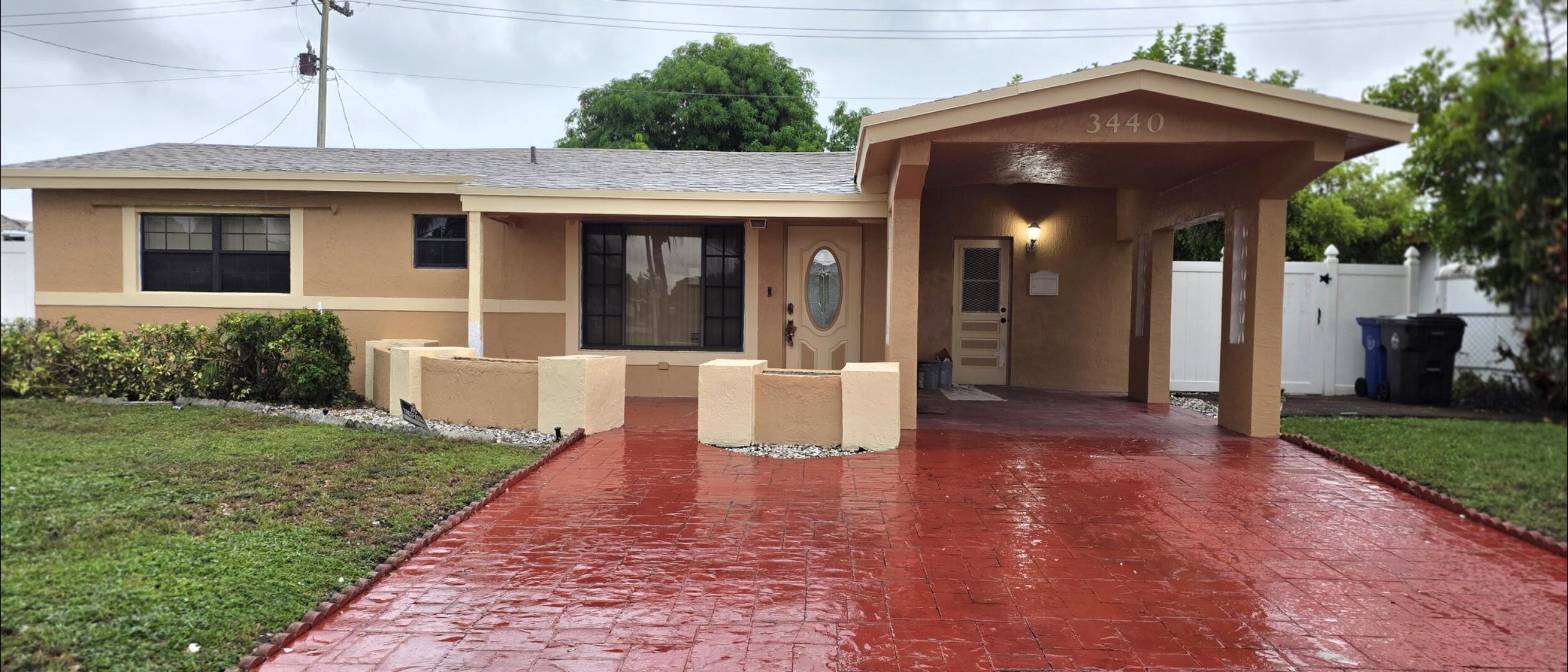 3440 Nw 35th Street Property Photo 1