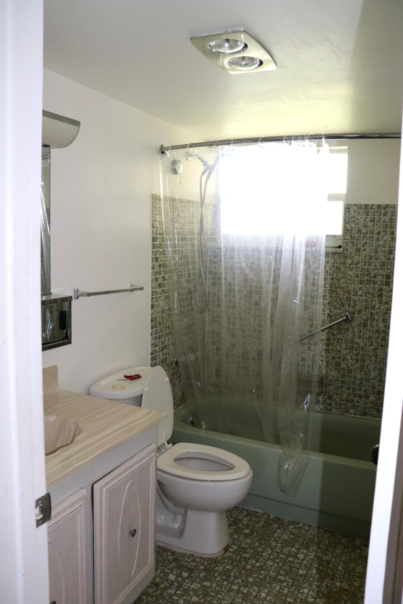 715 Lori Drive Apt 315 Property Photo 6