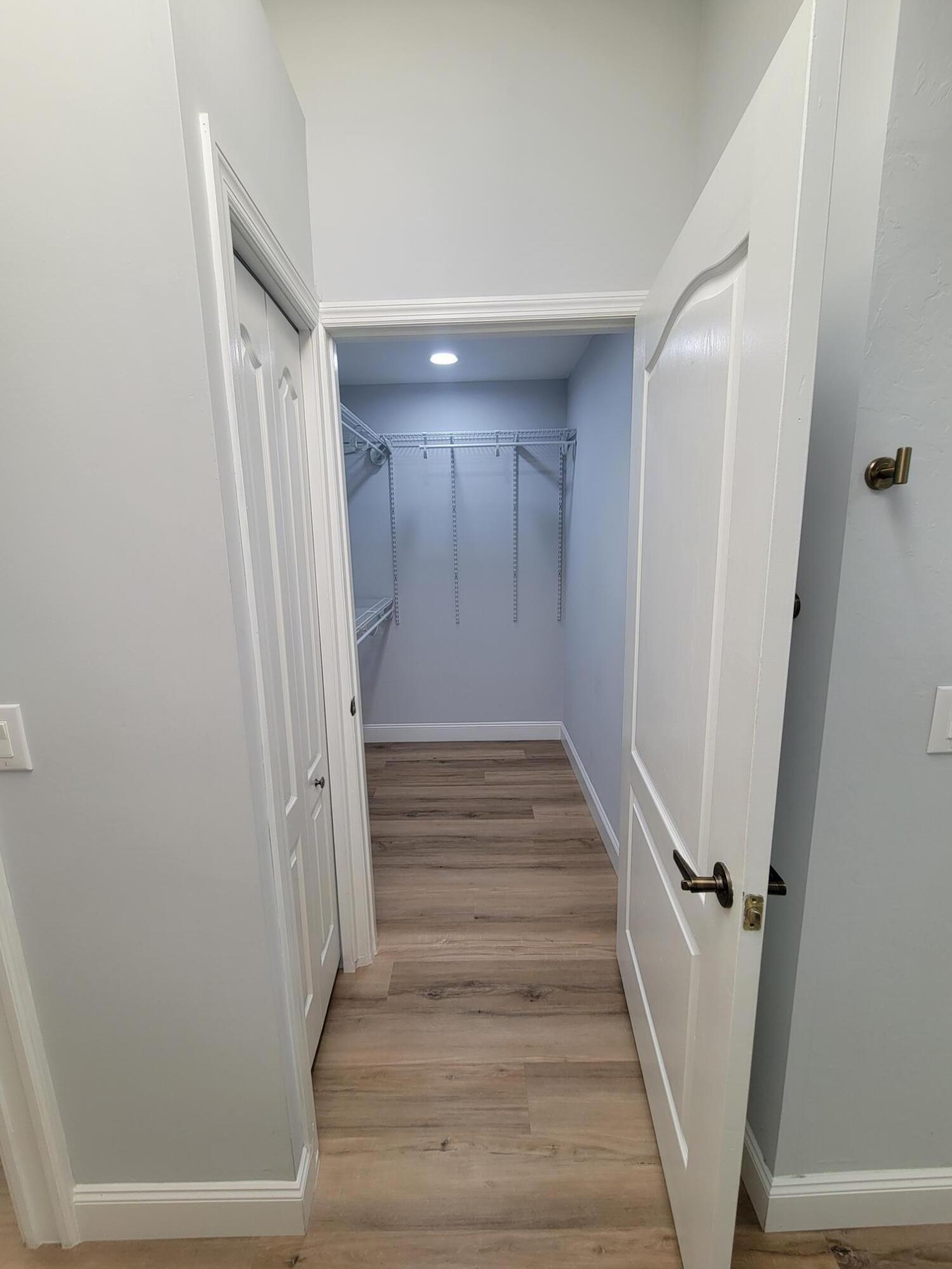 20907 Country Barn Drive Property Photo 15