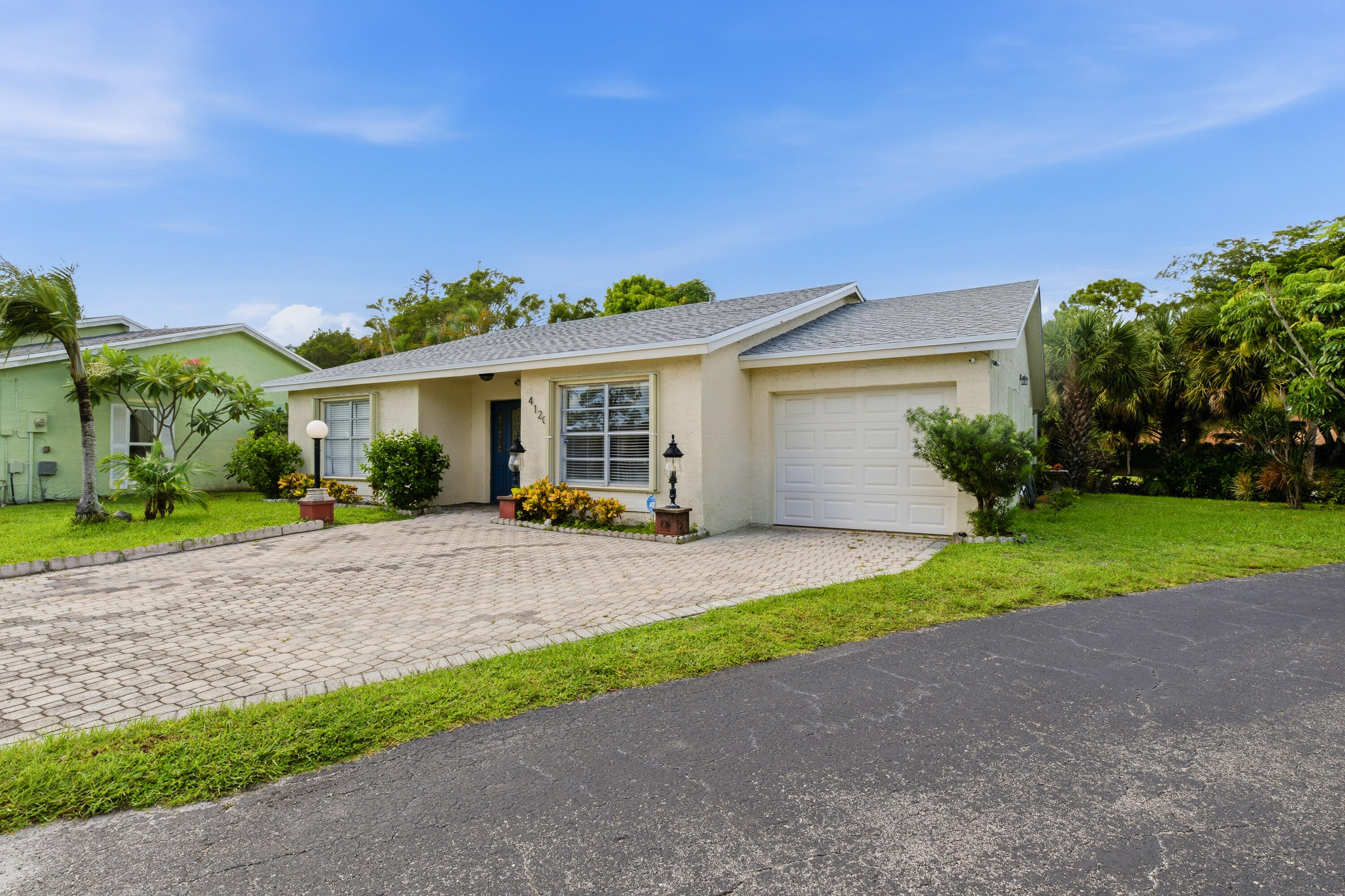 4120 PINE GREEN Run Property Photo 1