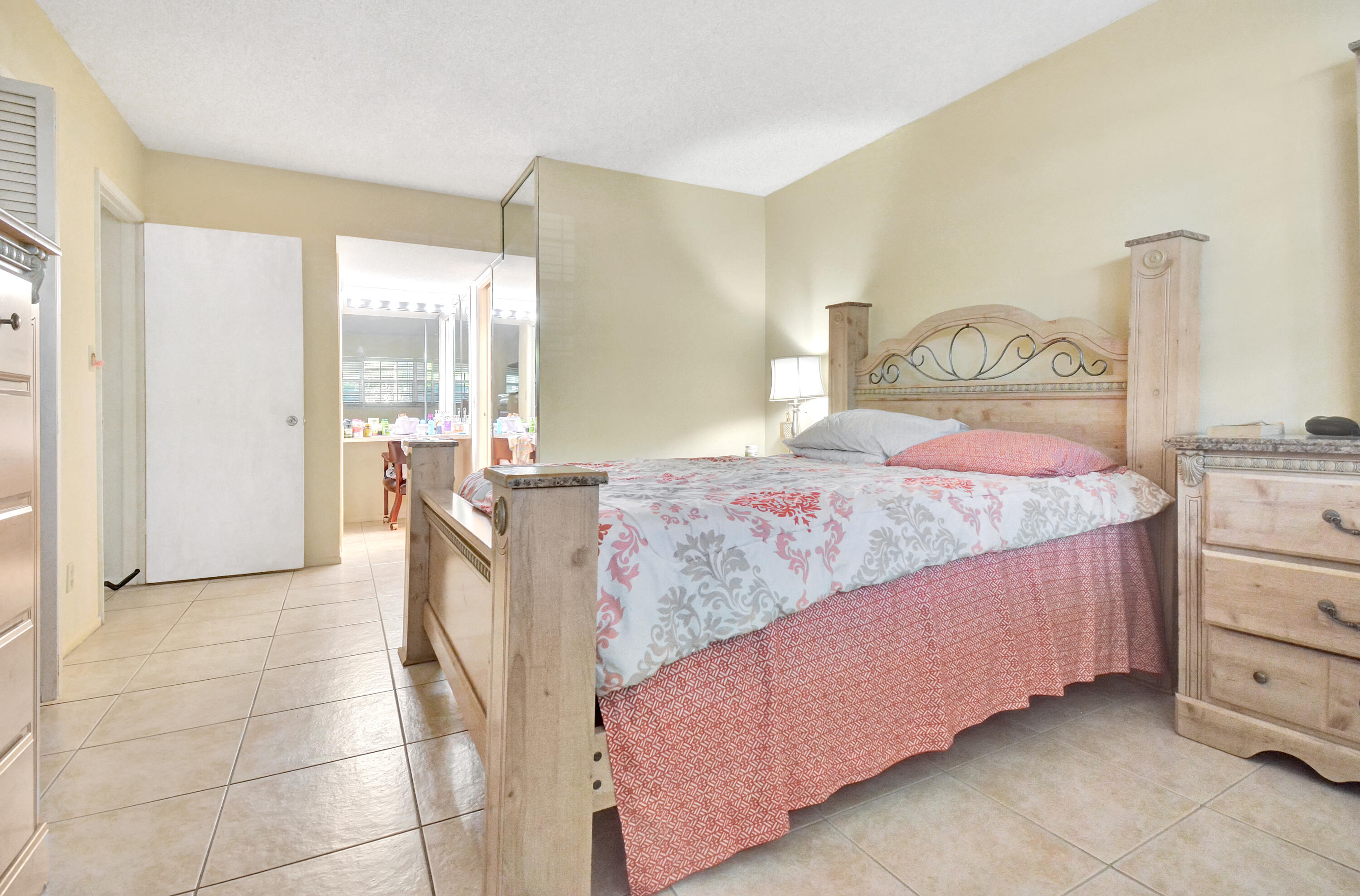 2671 S Course Drive 105 Property Photo 7