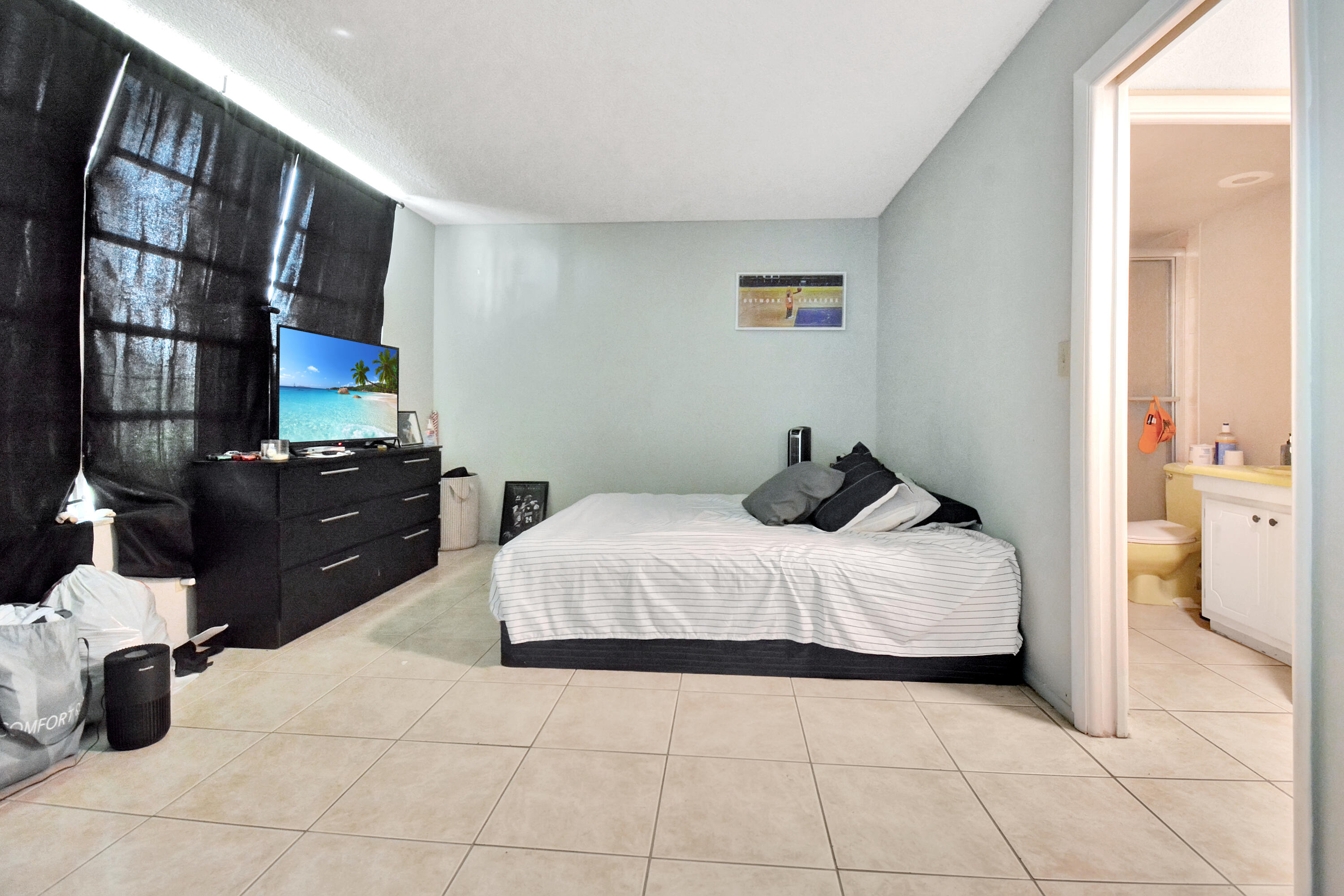 2671 S Course Drive 105 Property Photo 10