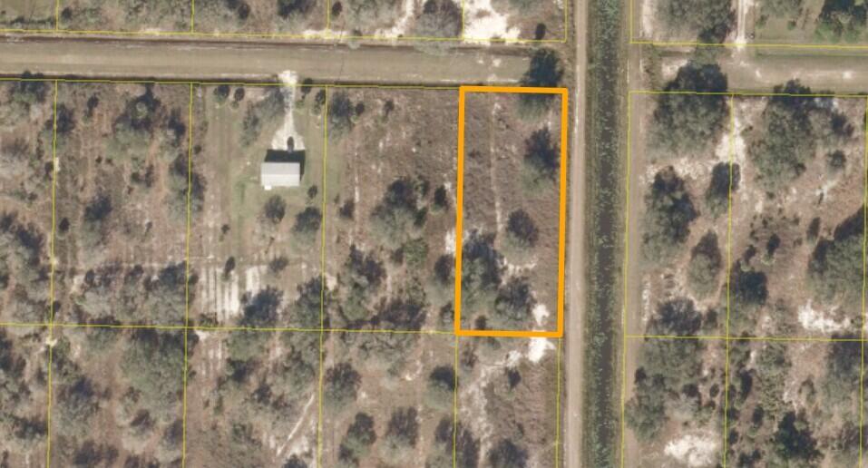16808 Nw 290th Street Property Photo 4