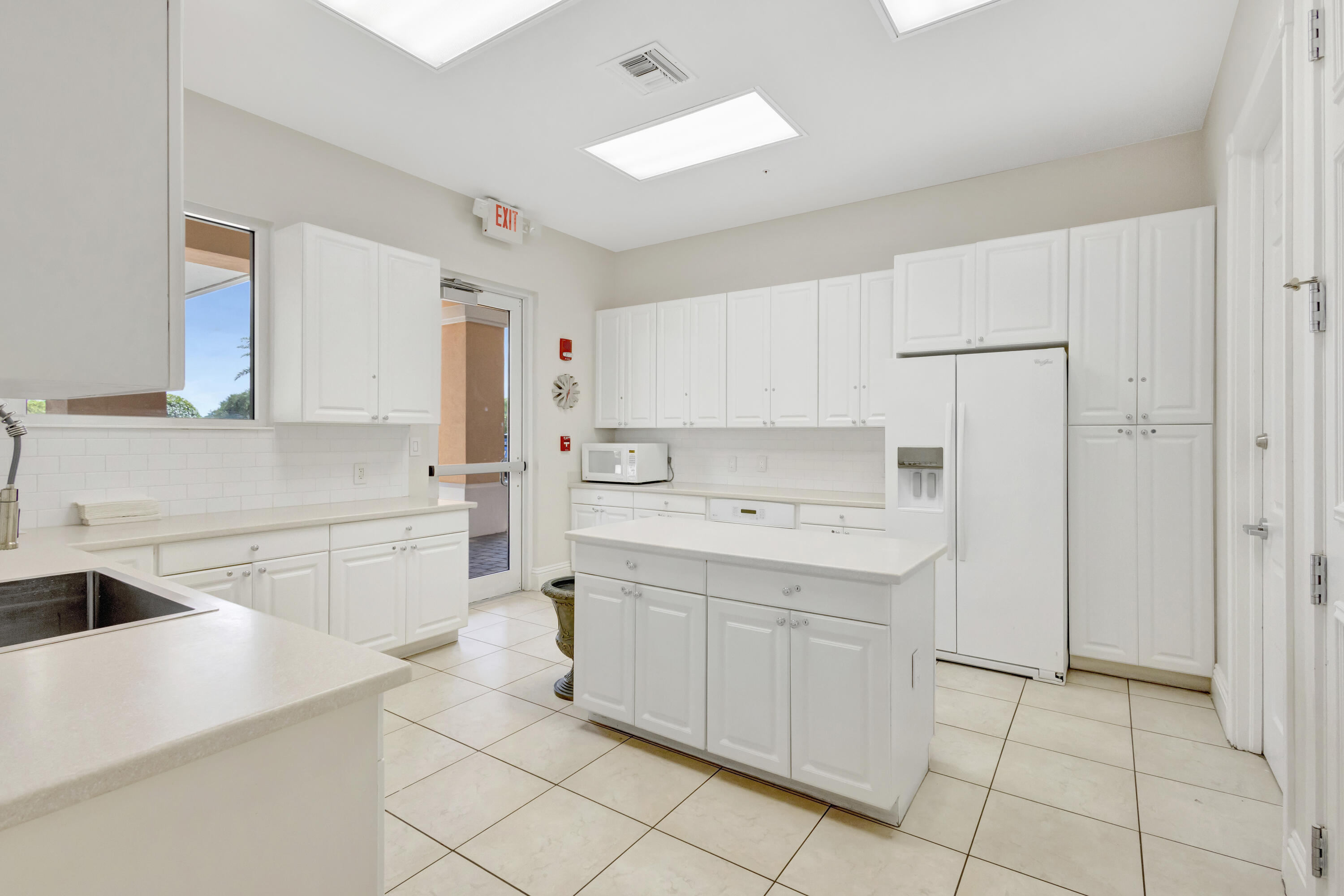 11215 Sw Pembroke Drive Property Photo 33