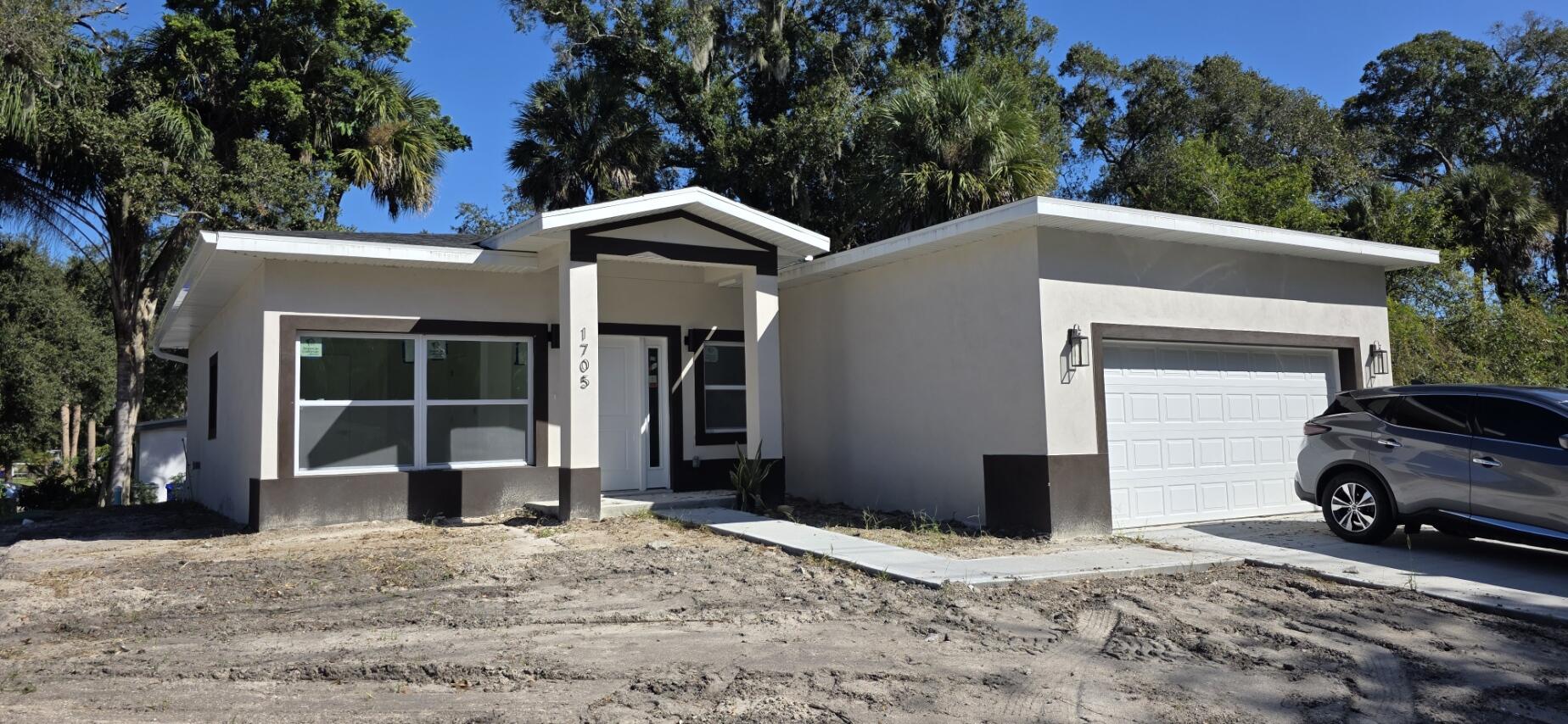 1705 45TH Avenue Property Photo 1