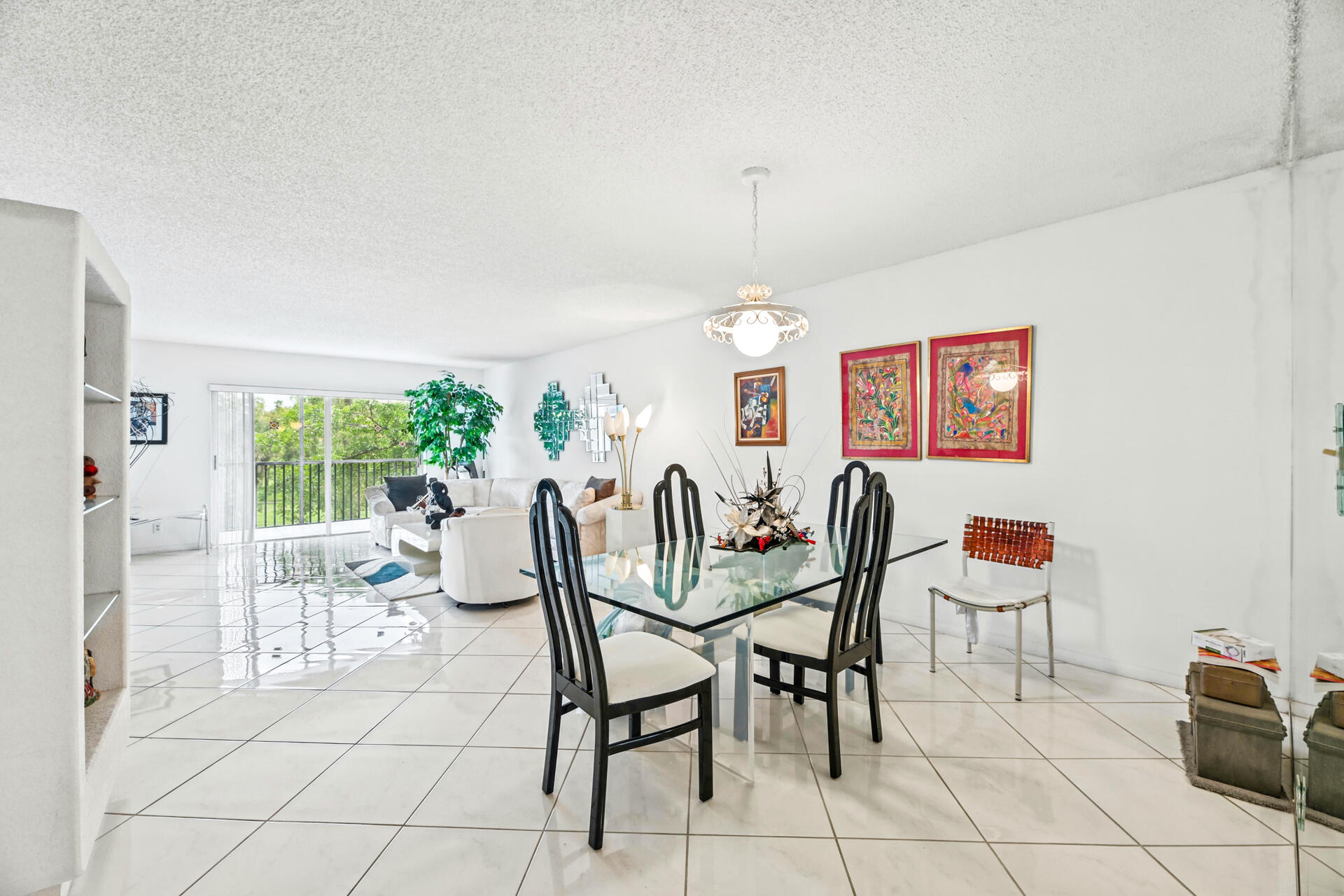 6260 S Falls Cir Drive 303 Property Photo 28