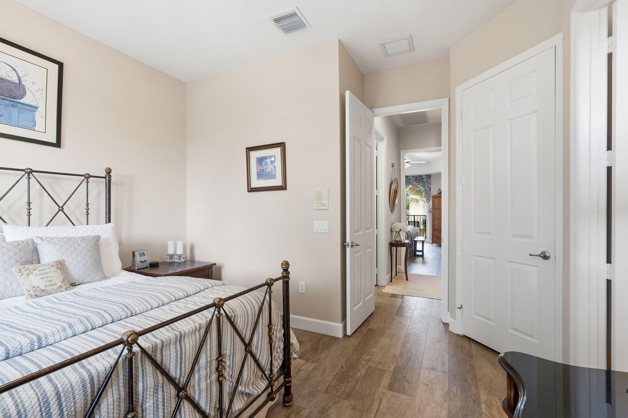 11796 Valencia Gardens Avenue Property Photo 31