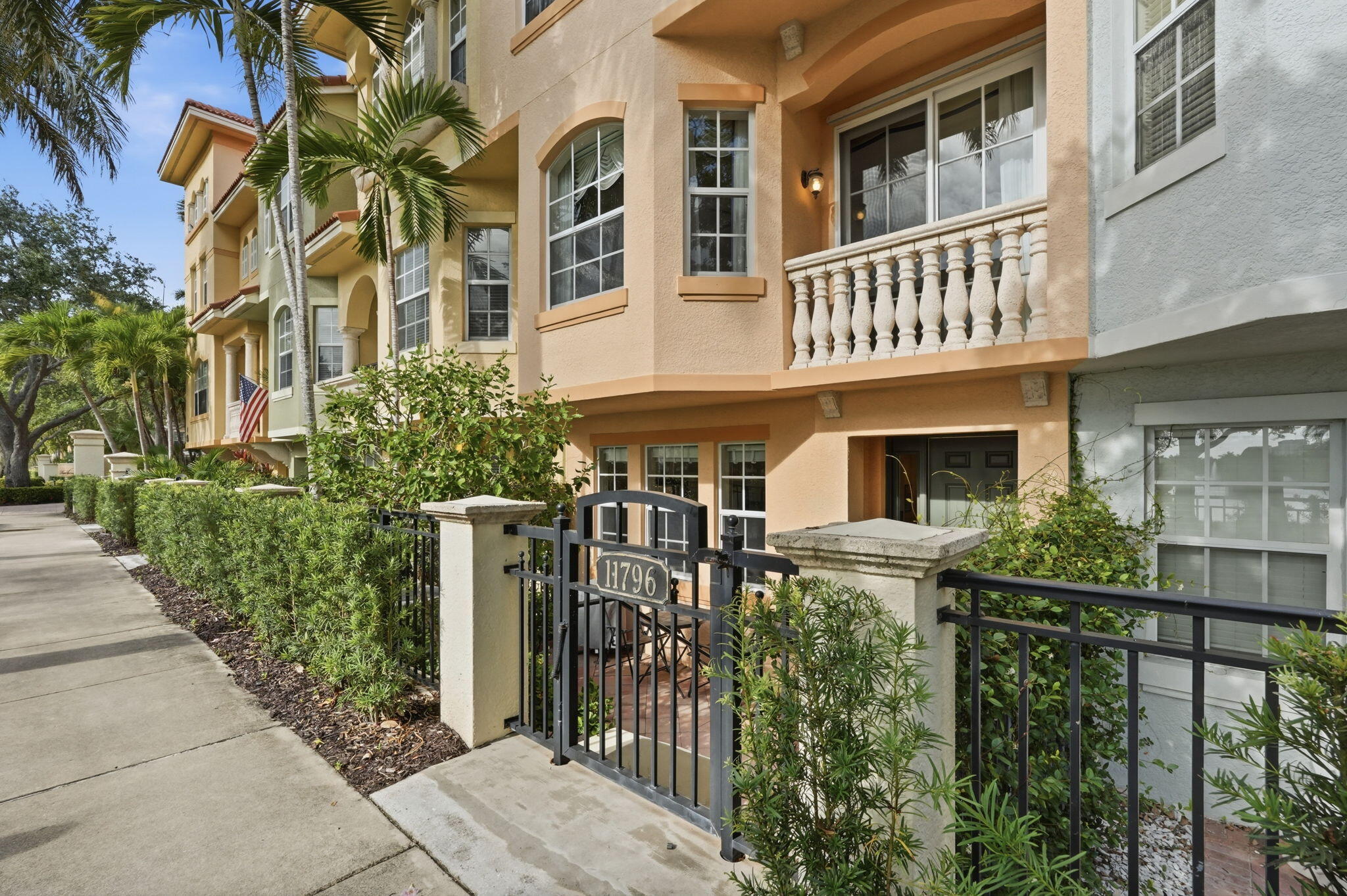 11796 Valencia Gardens Avenue Property Photo 45
