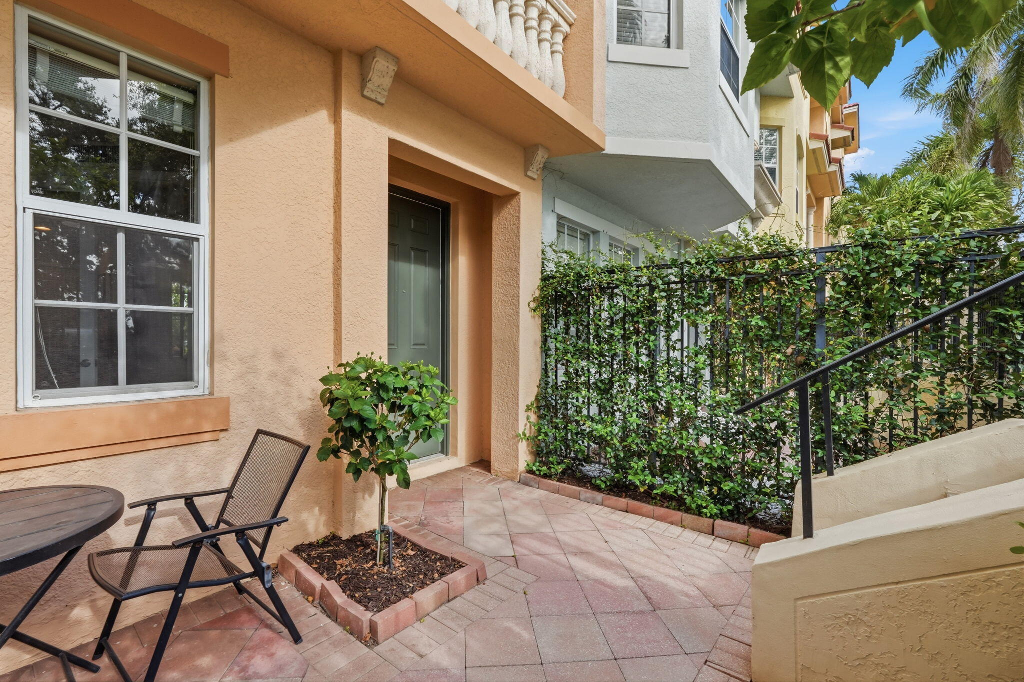 11796 Valencia Gardens Avenue Property Photo 48