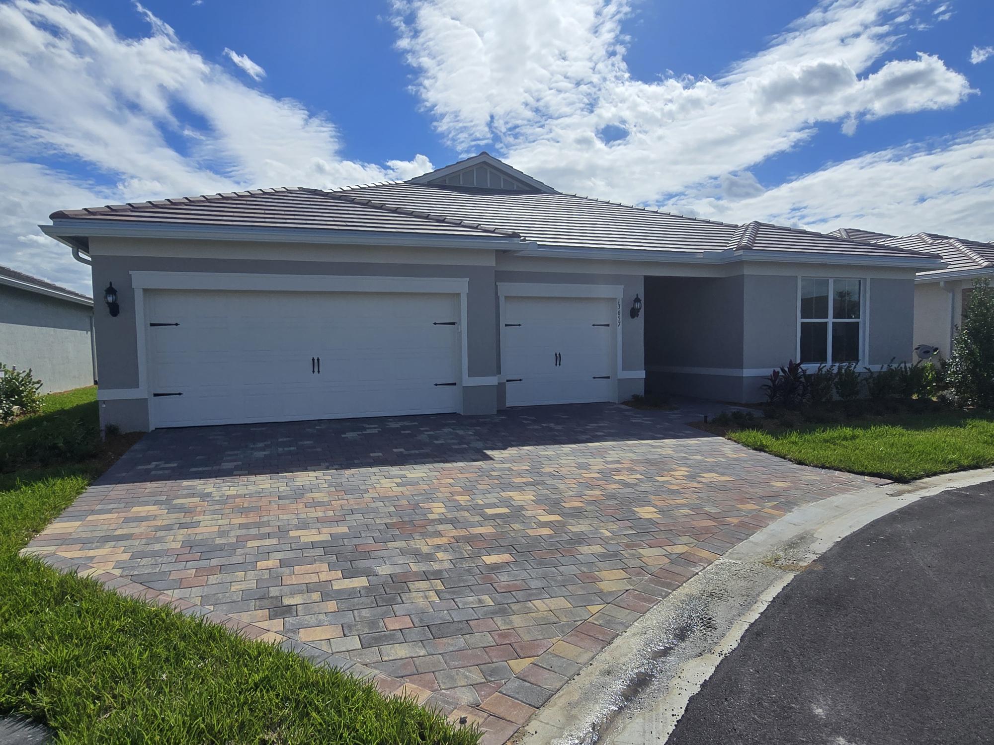 13657 Sw Vermillion Circle 806 Renown Property Photo 1
