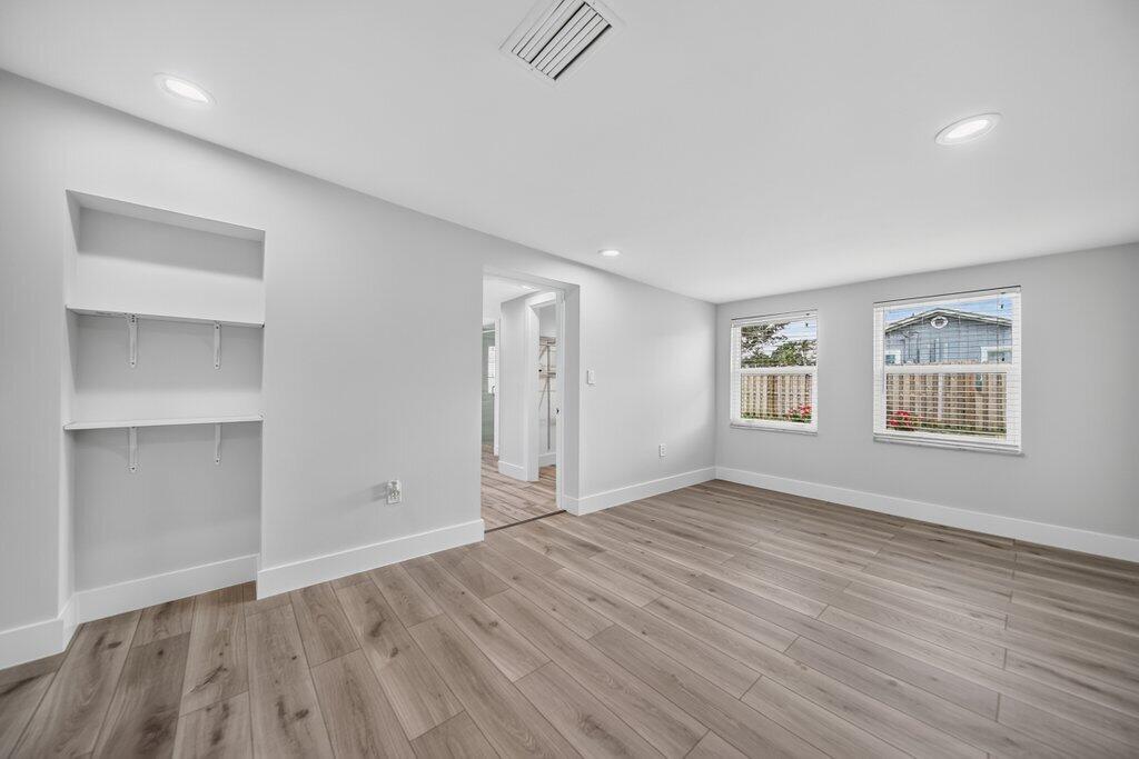 976 Sw 37th Street Property Photo 27