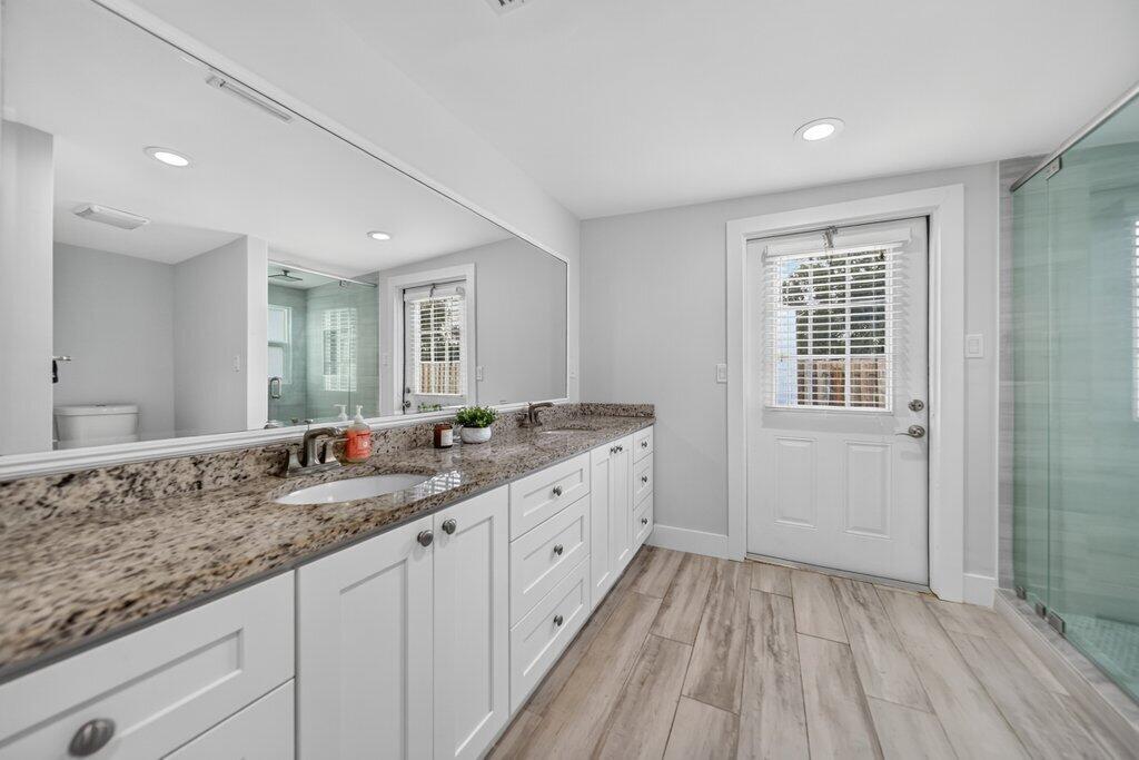 976 Sw 37th Street Property Photo 30
