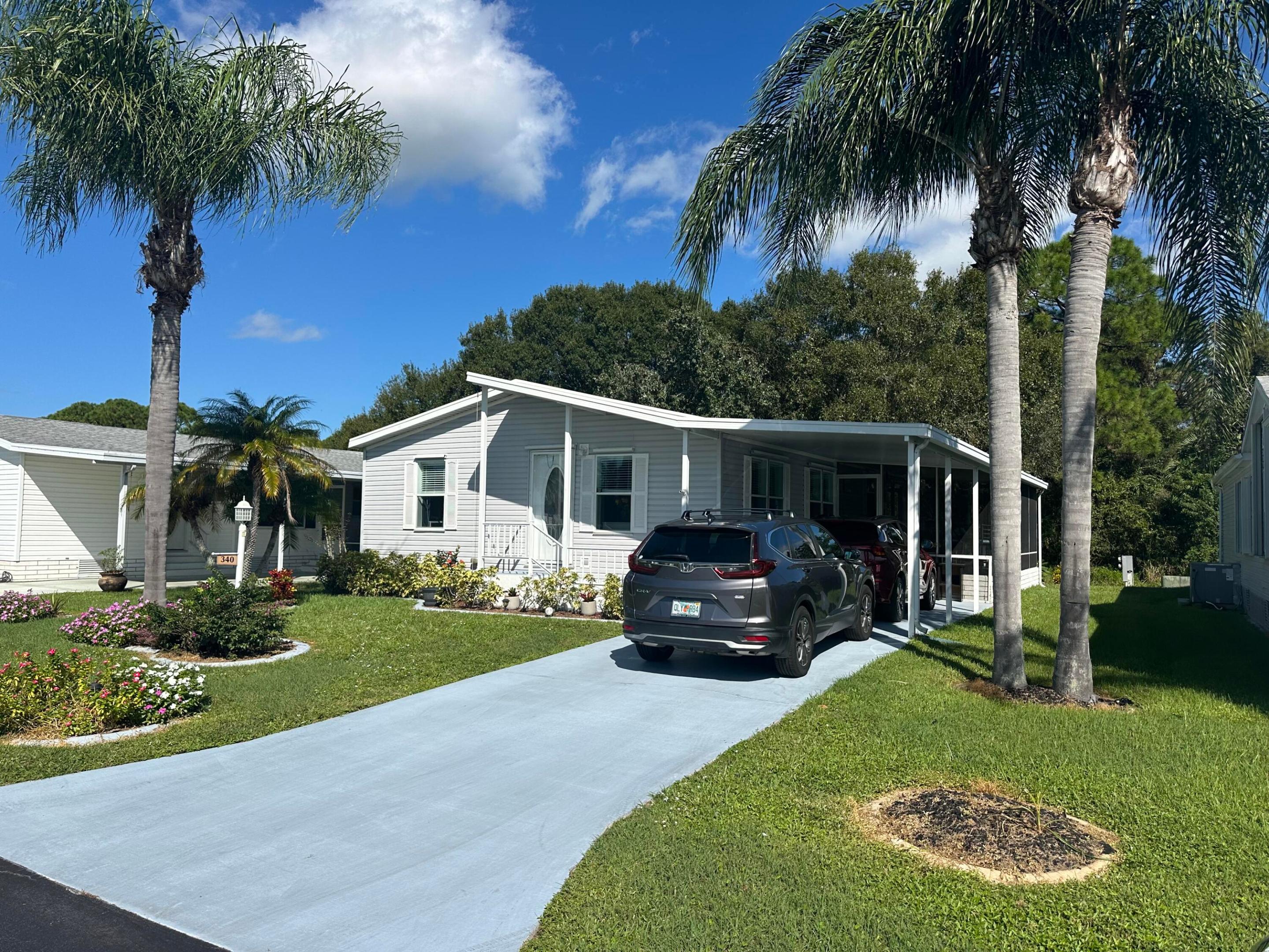 340 TROPICAL ISLES Circle H-11 Property Photo 1