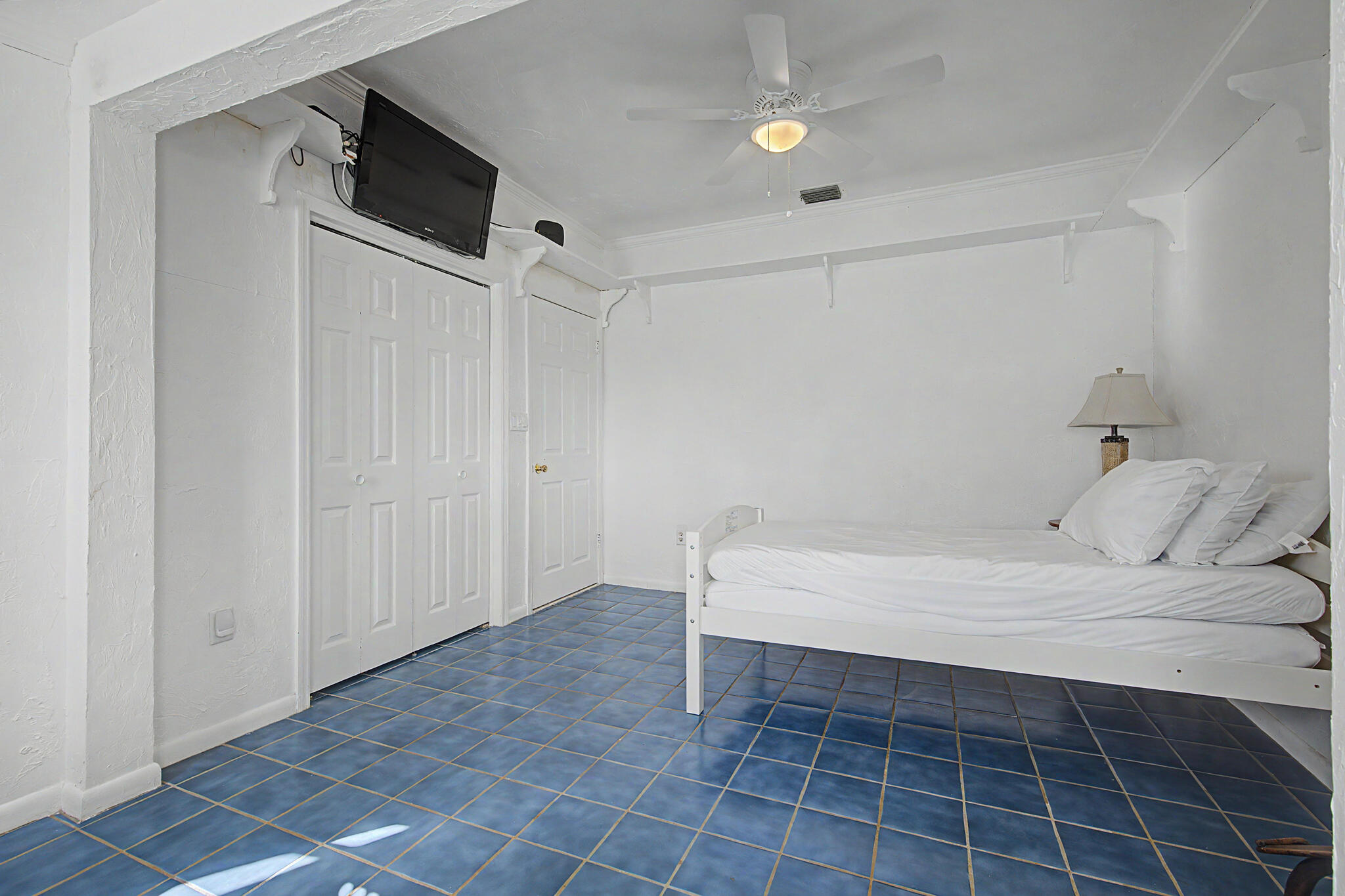 37 E Corkscrew Boulevard Property Photo 24