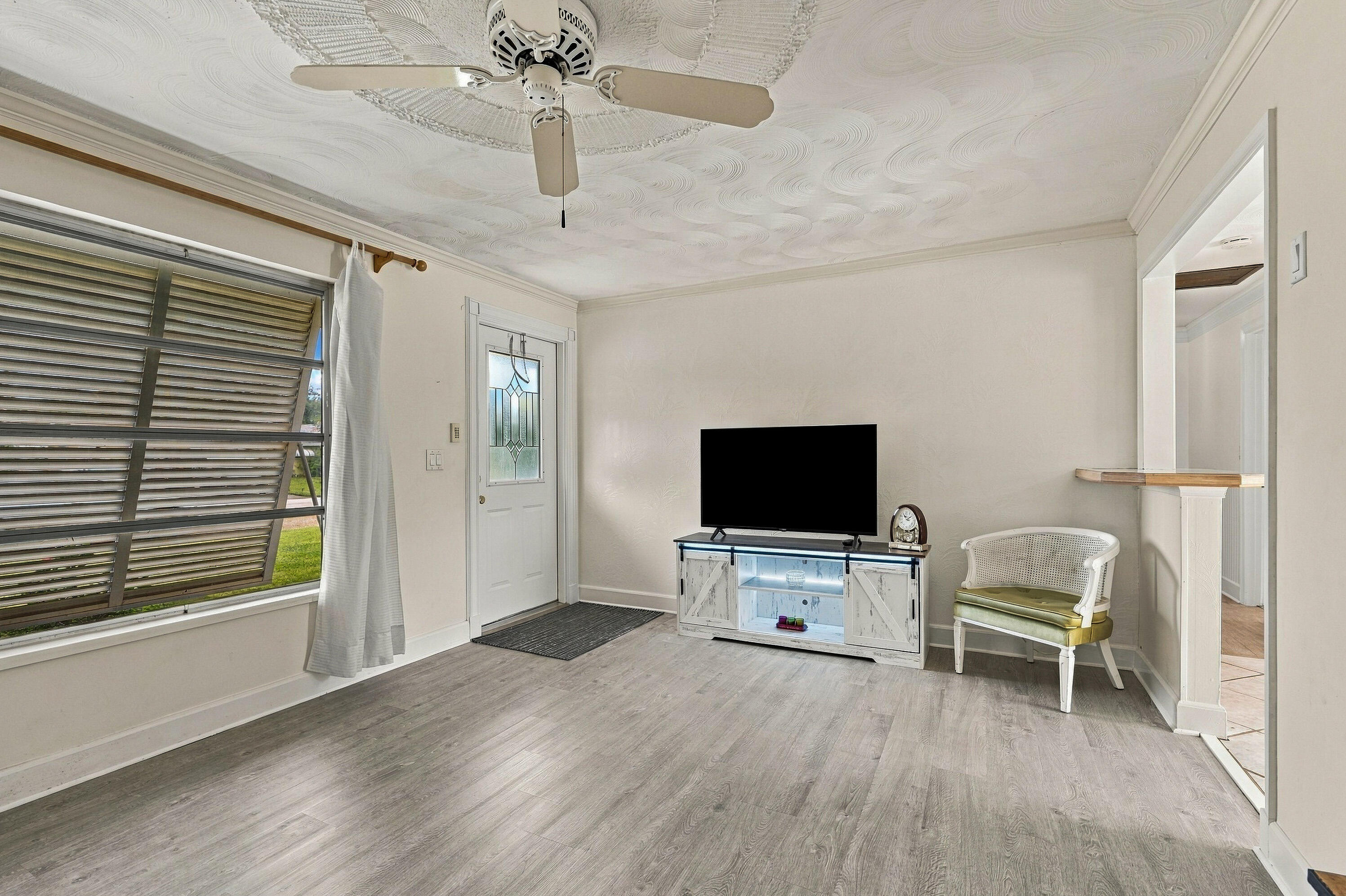 4400 Crestdale Street Property Photo 7