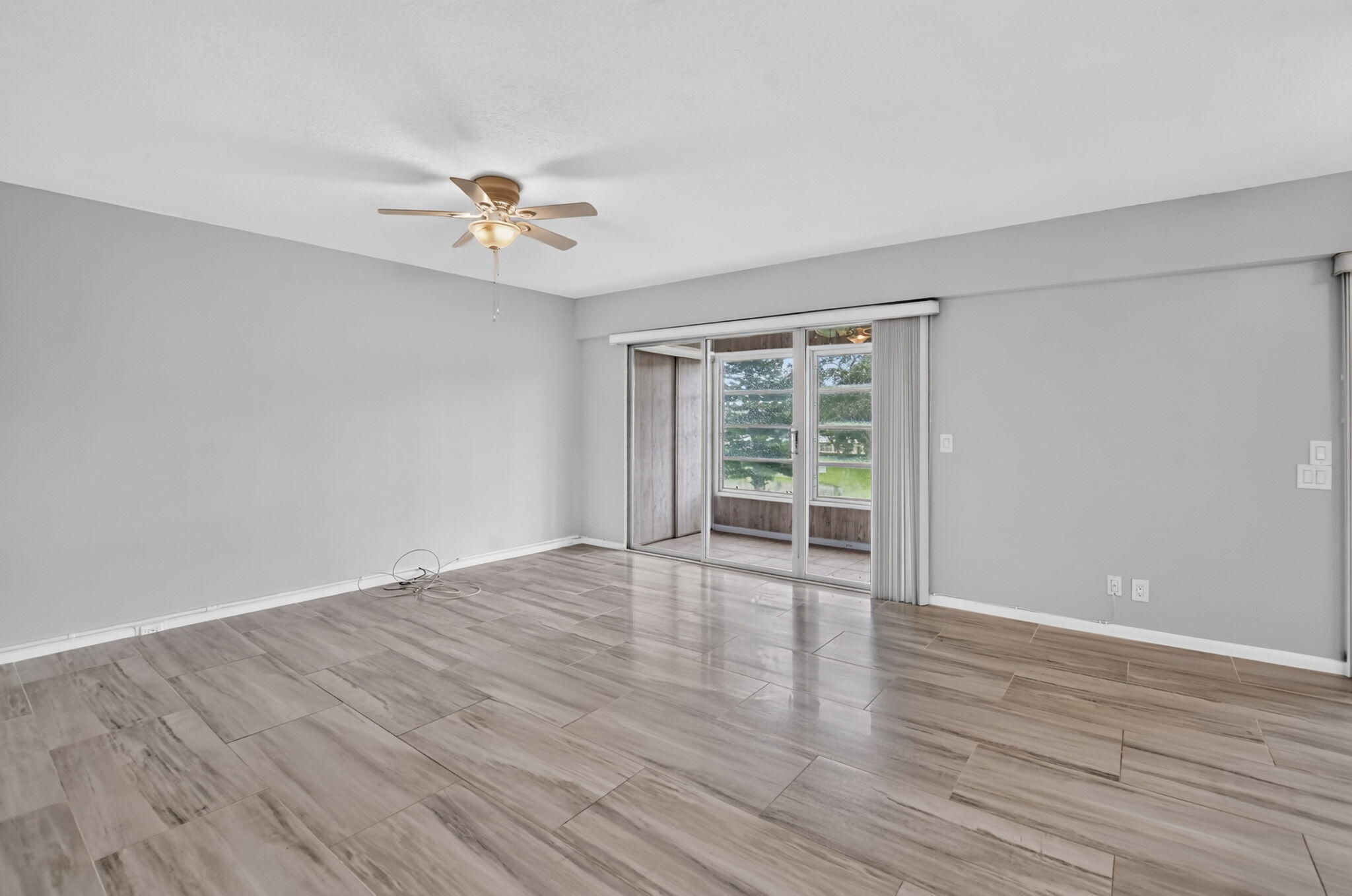 204 Dorset E Property Photo 8