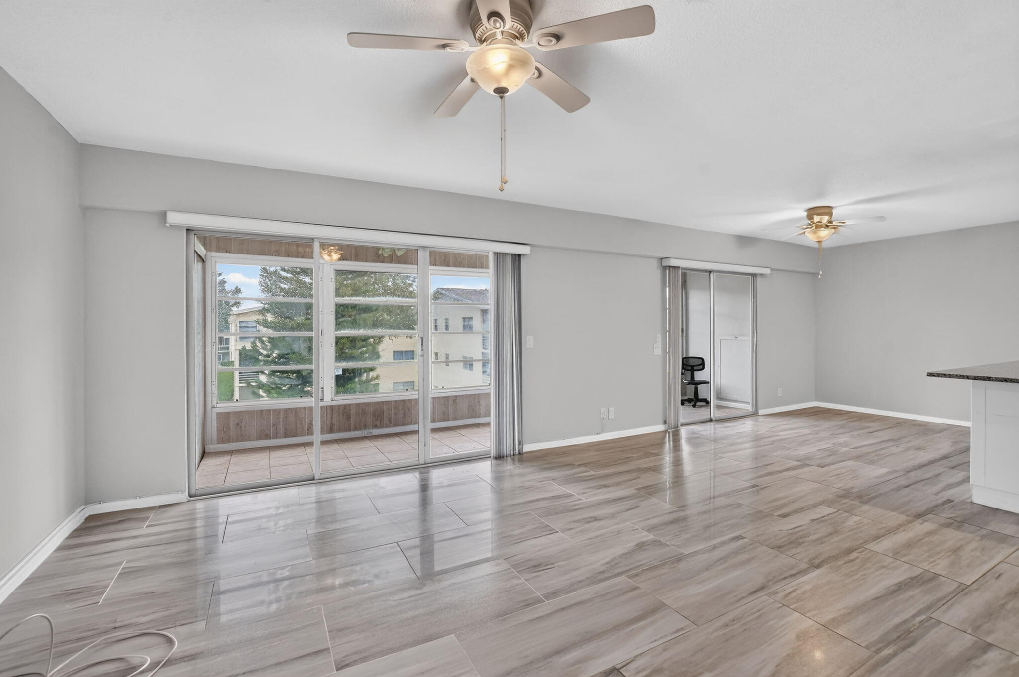 204 Dorset E Property Photo 10